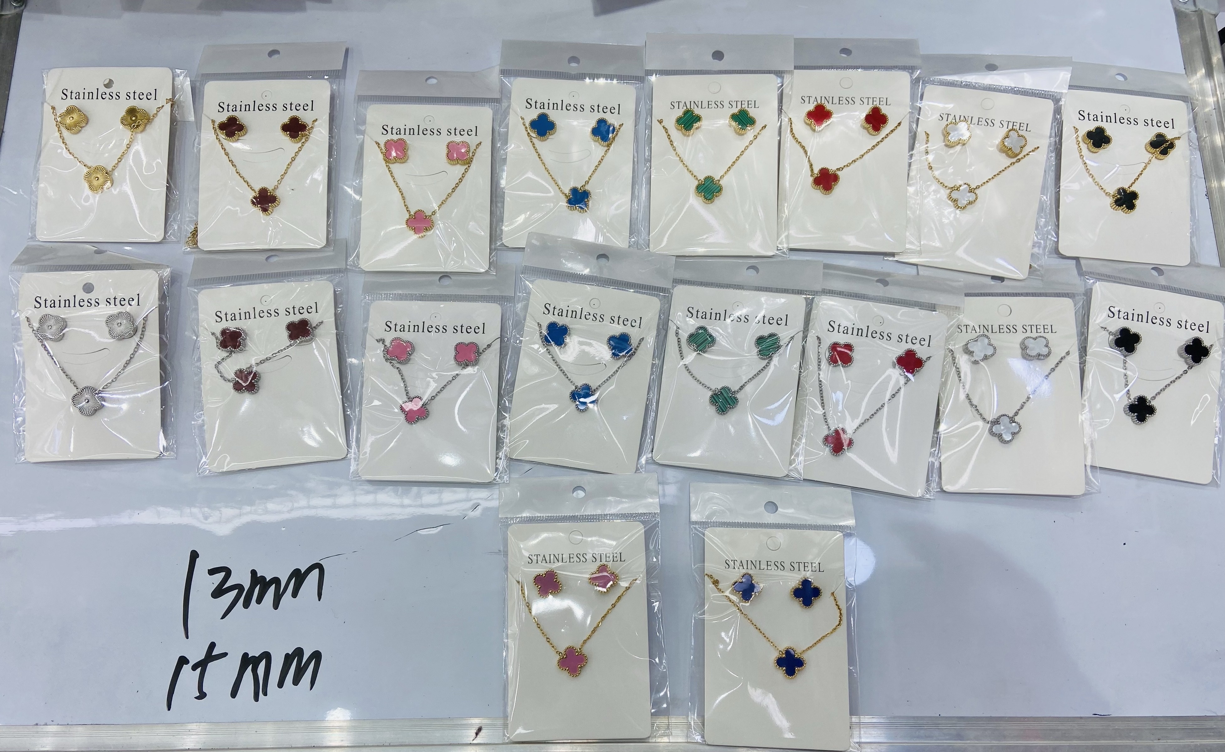 钛钢四叶草耳钉十项链二件套