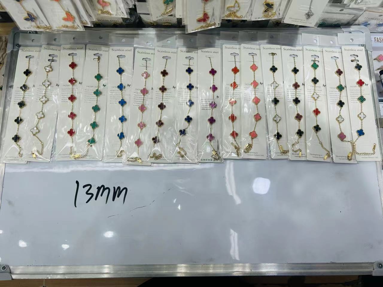 钛钢四叶草五花手链