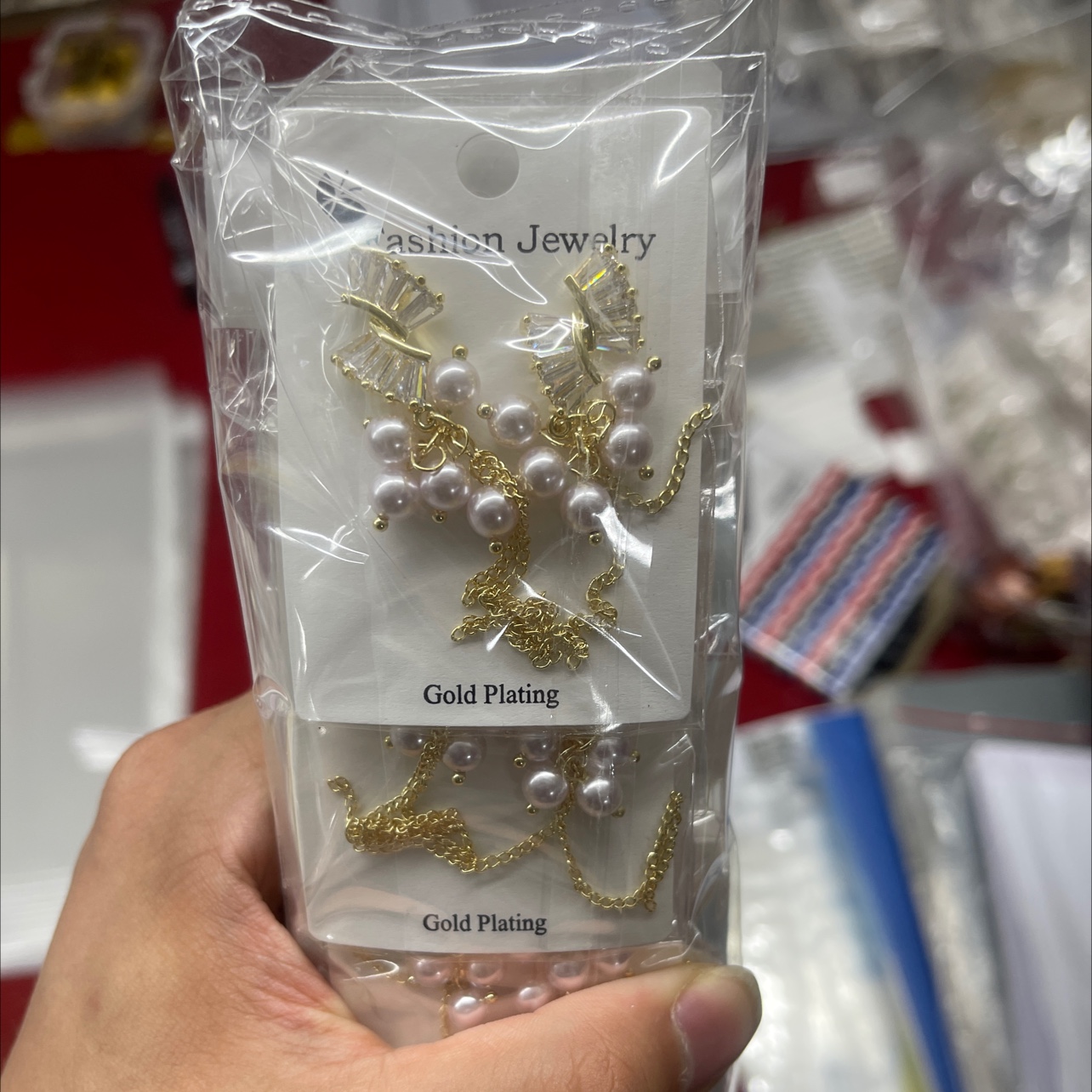 福多拉饰佳珍珠耳钉 精致饰品 优雅耳饰 简约时尚耳环女款