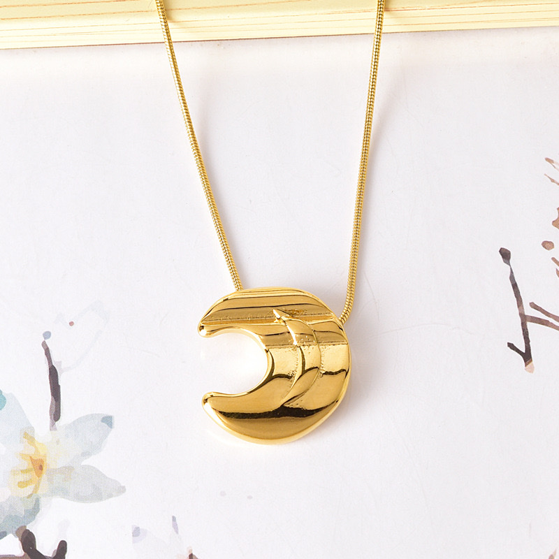 跨境新款钛钢星月锁骨链个性百搭五角星T恤链不规则爱心吊坠饰品详情图11