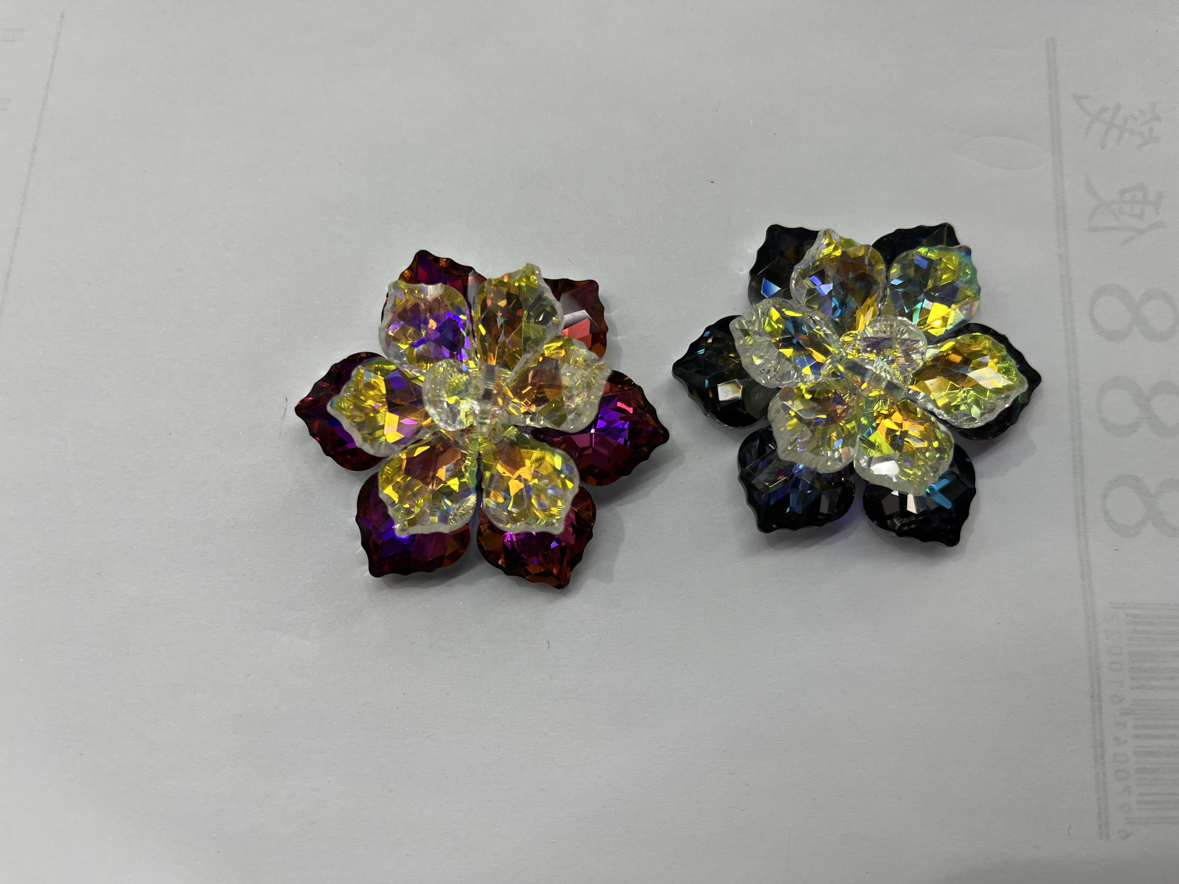 纯手工玻璃 枫叶 鞋花 服饰配件 diy 花朵配件 创意饰品 饰品配件
