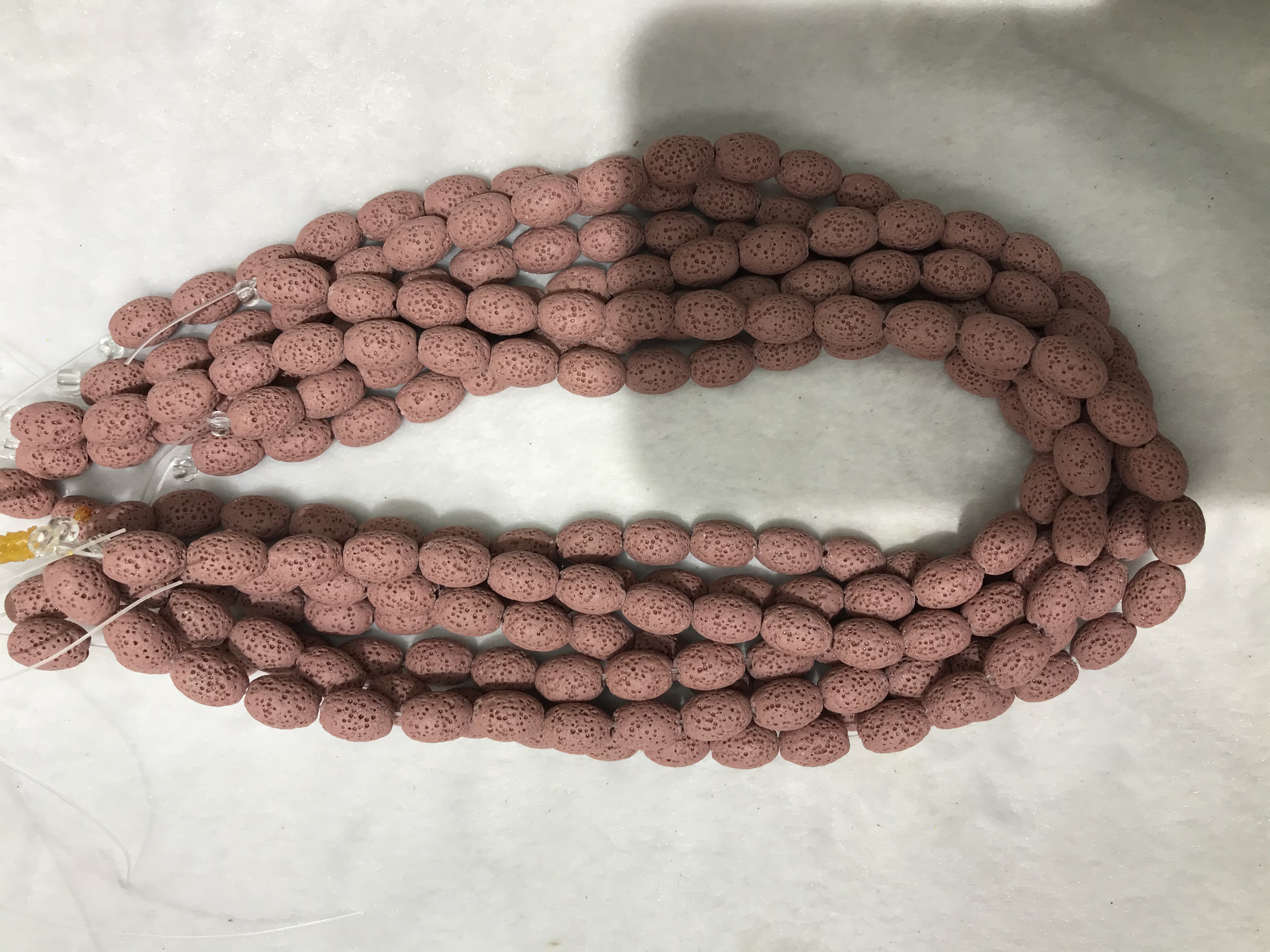 火山石8x12椭圆形浅蓝色、今年新款流行、其中这款有18个颜色、细节图