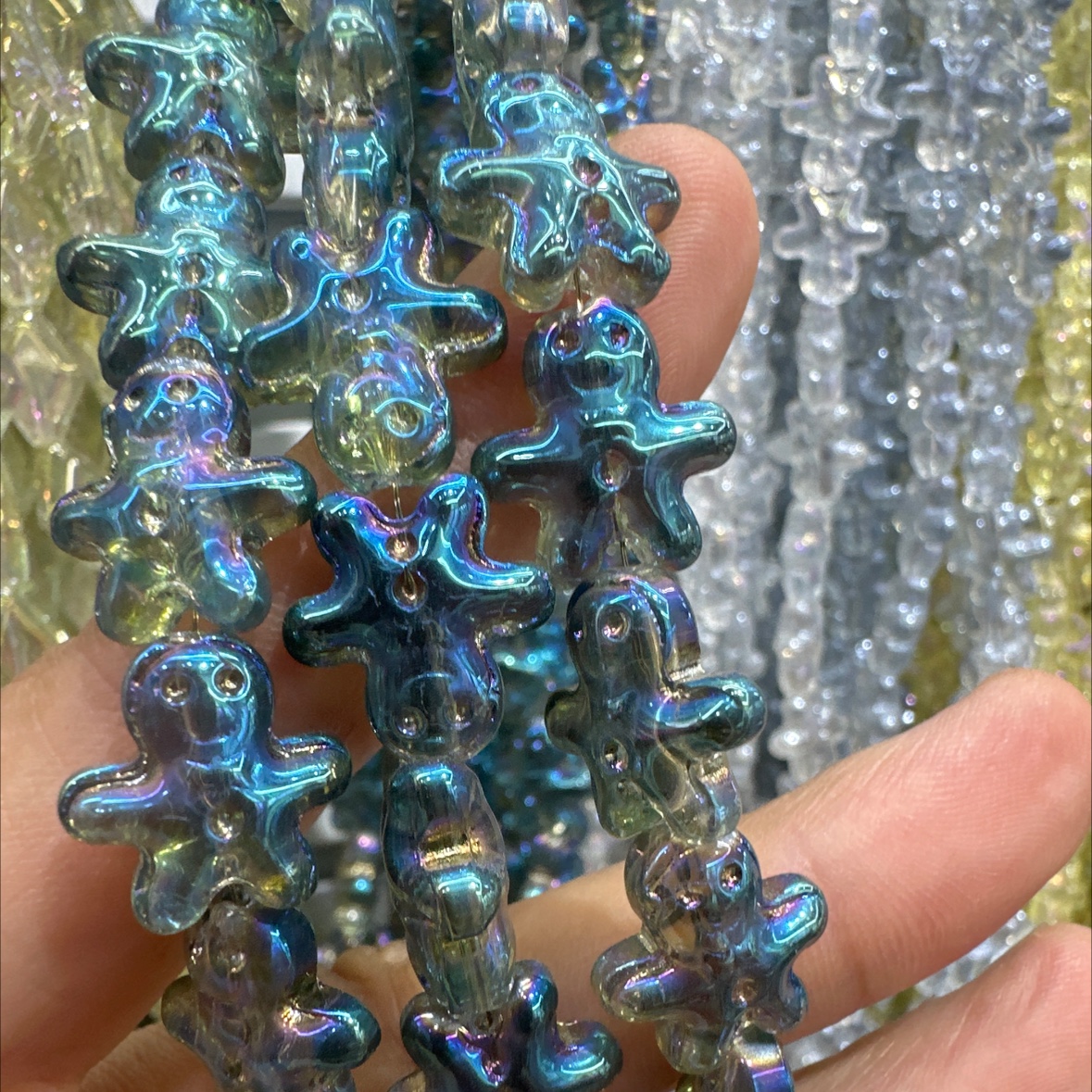 水晶玻璃珠时尚百搭项链搭配订制系列产品，搭配手链项链吊坠挂件饰品批发市场首饰