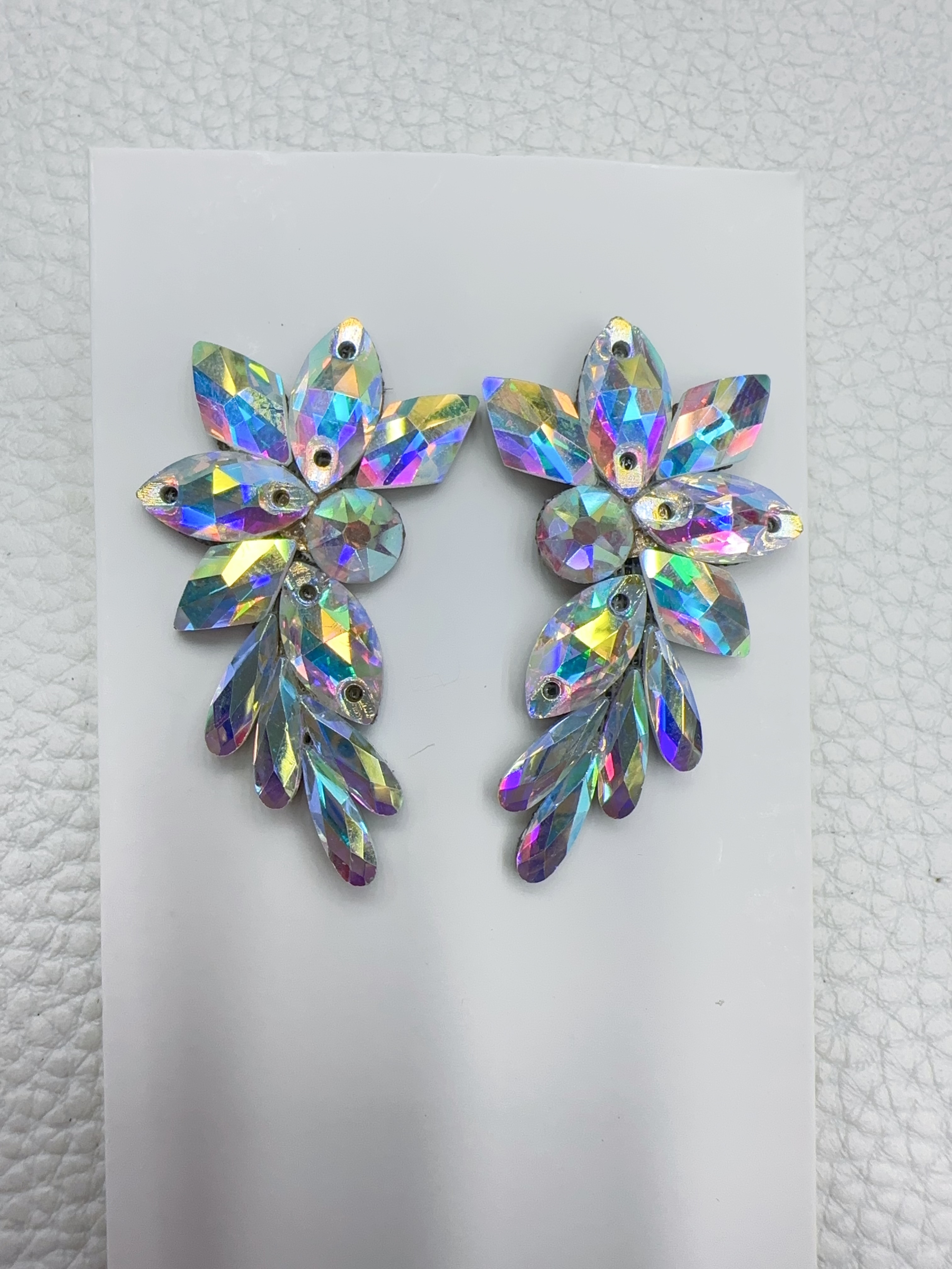 Cross-border design sense crystal tassel-shaped earrings for women, exquisite, trendy, individual, exaggerated and fashionable earrings, AB diamond