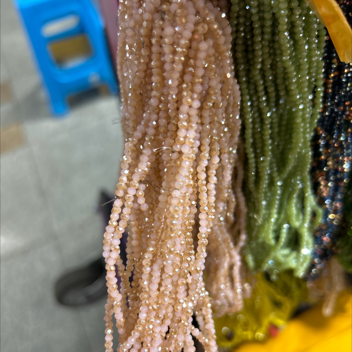 水晶玻璃珠高级感热卖款手机链挂坠珠子珠子
