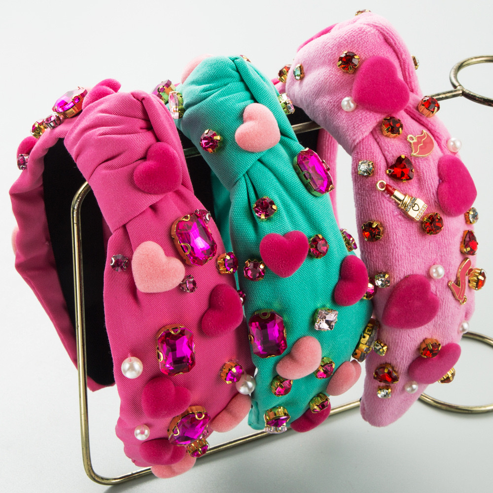 Valentine's Day knotted hairband, a new summer versatile style for women. Valentine's Day diamond-encrusted hairband, resin candy accessory, sweet and cute, high skull top, holiday date hair accessory for women