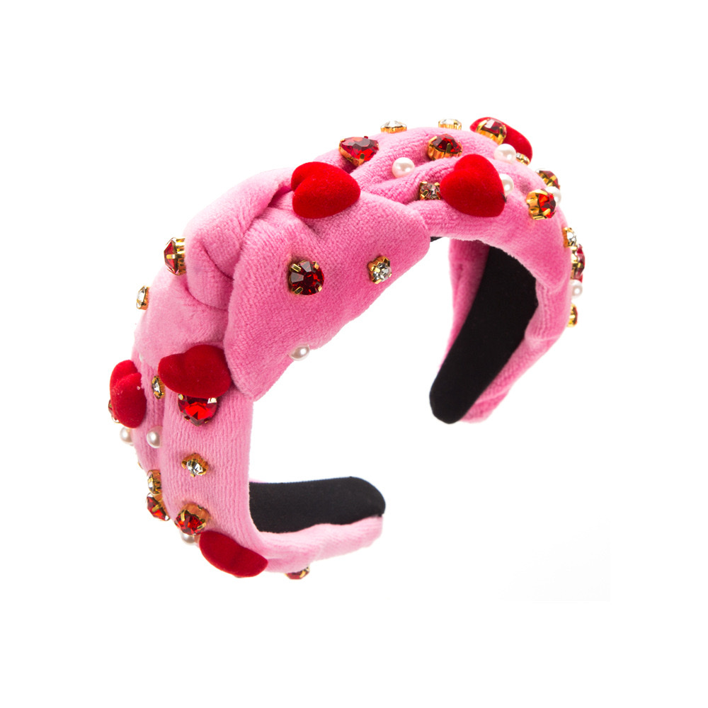 Valentine's Day knotted hair bands are versatile for women in summer Application Scenario