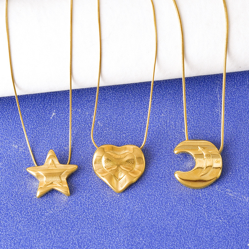 跨境新款钛钢星月锁骨链个性百搭五角星T恤链不规则爱心吊坠饰品详情图15