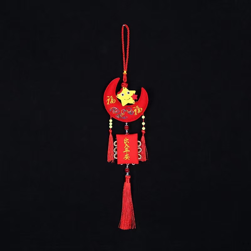 创意吉祥如意平安福挂件中国结香包流苏月亮刺绣装饰品批发挂件产品图