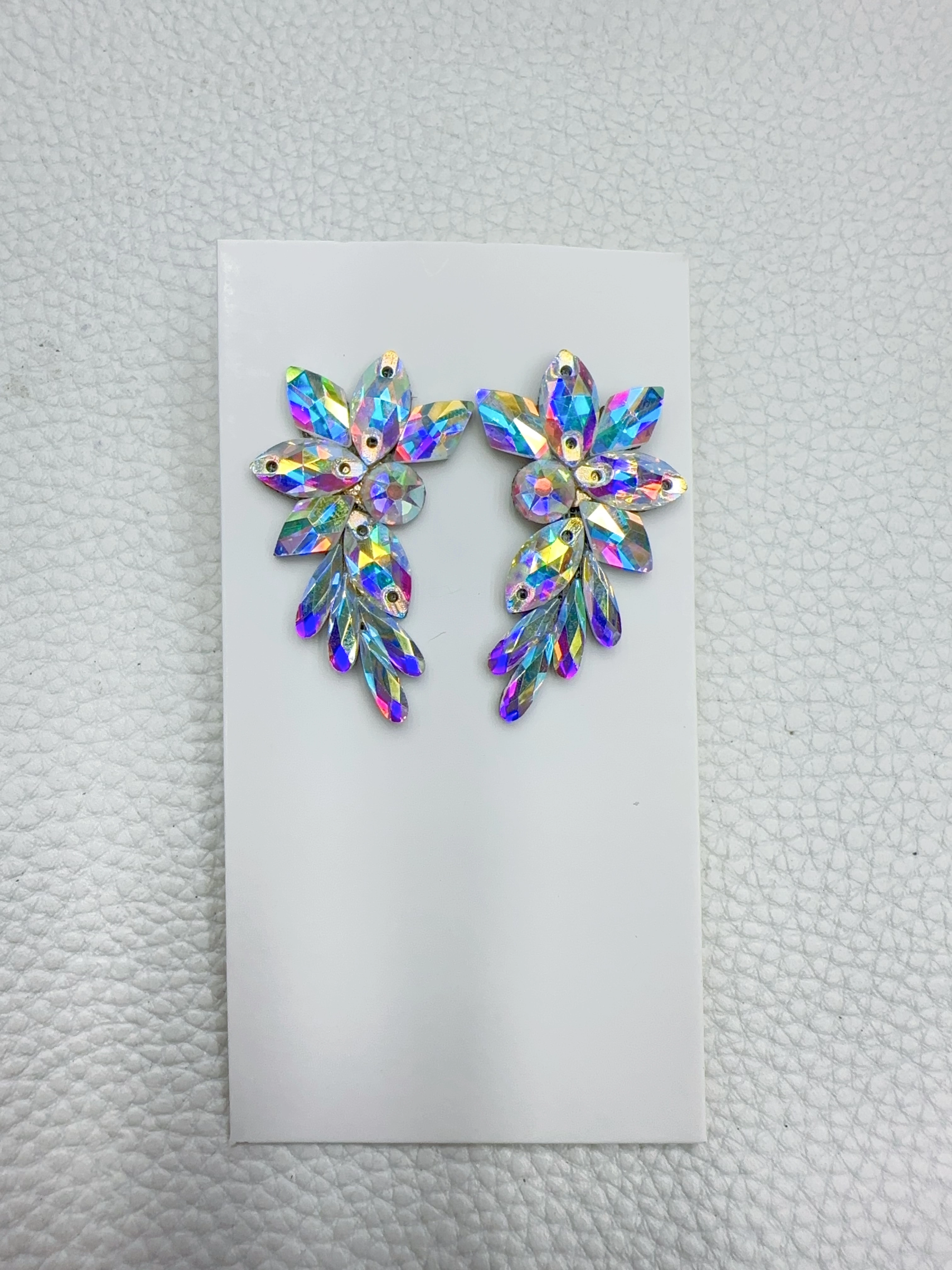 Cross-border design sense crystal tassel-shaped earrings for women, exquisite, trendy, individual, exaggerated and fashionable earrings, AB diamond detail image 2