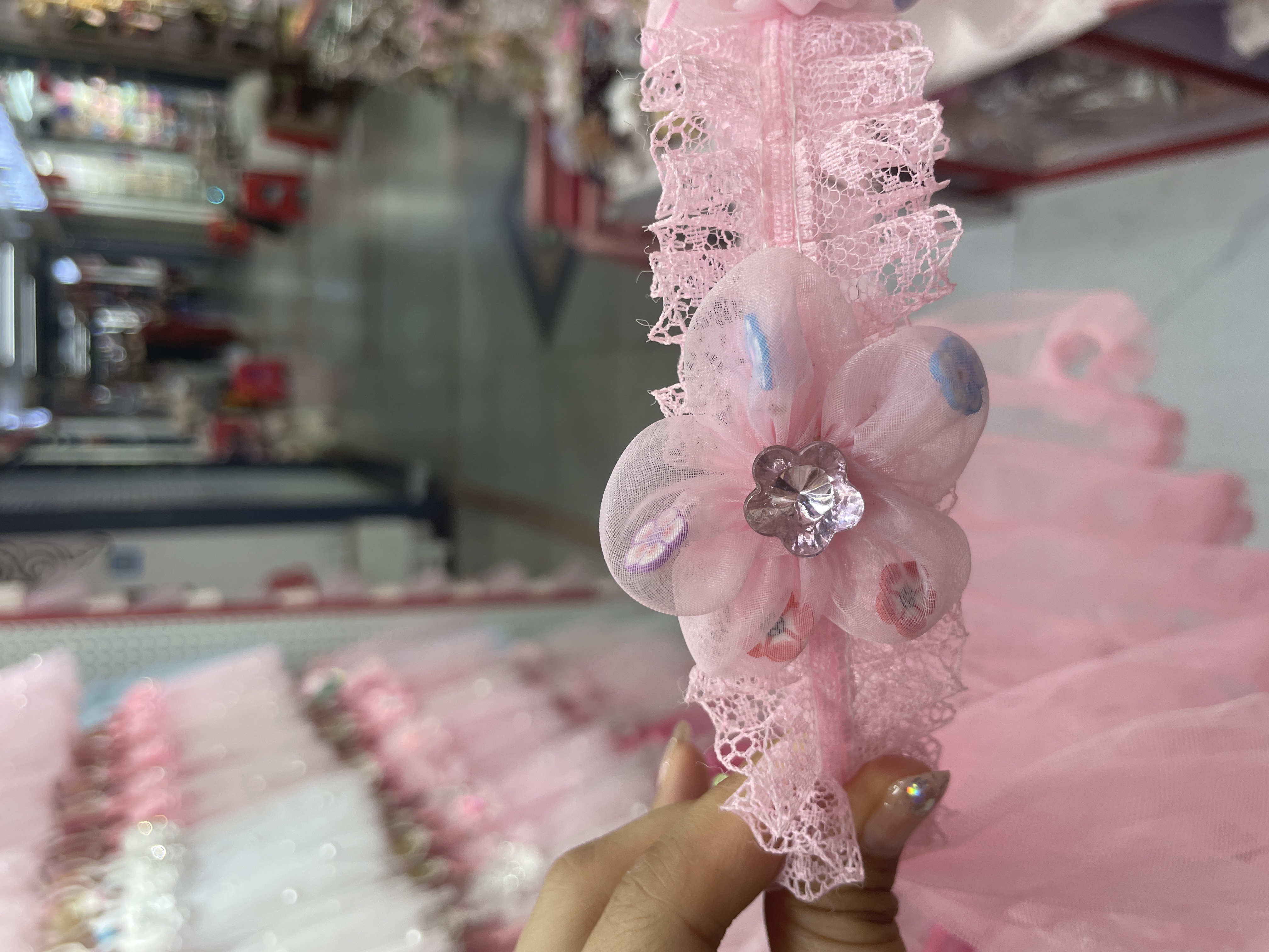 Korean headwear garlands, children's crowns, birthday gifts, hair accessories, performance accessories for programs, school dance performance accessories, veils, festival supplies, headbands Specification image