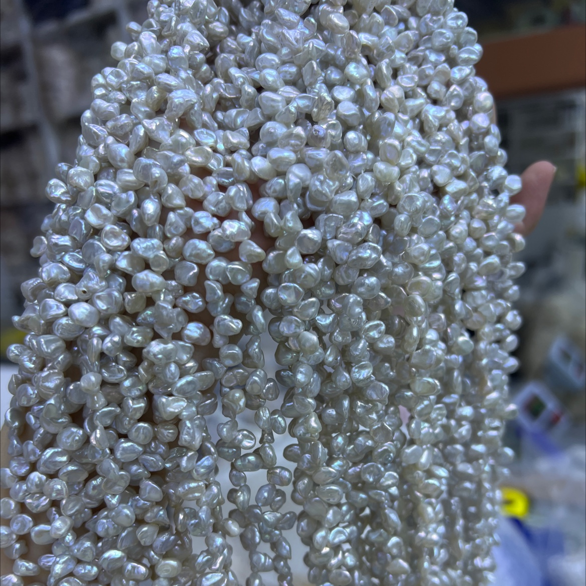 巴洛克珍珠花瓣再生珍珠小颗粒三七孔碎银子