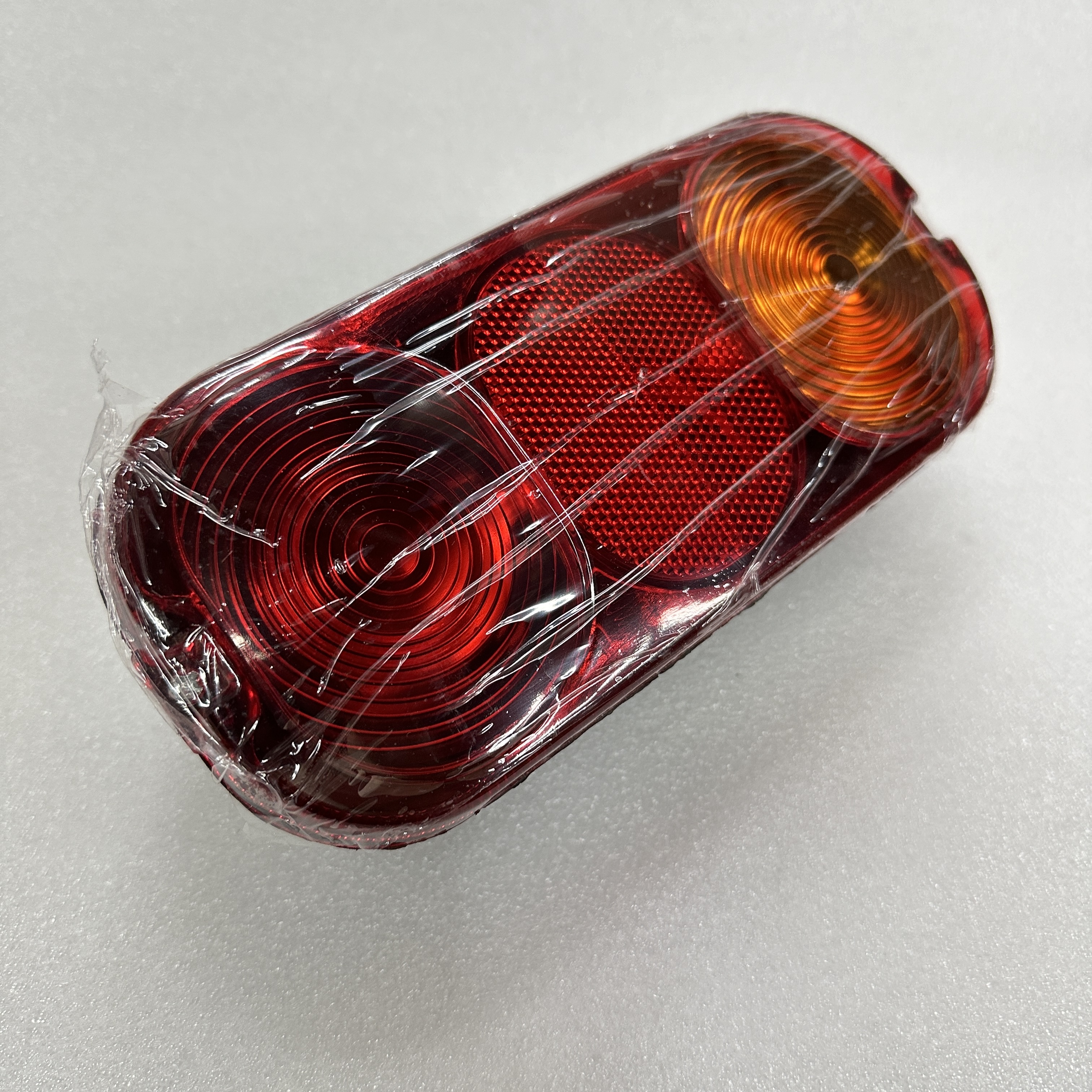 The auto parts are suitable for JCB engine brake taillights 700/50018 details Picture