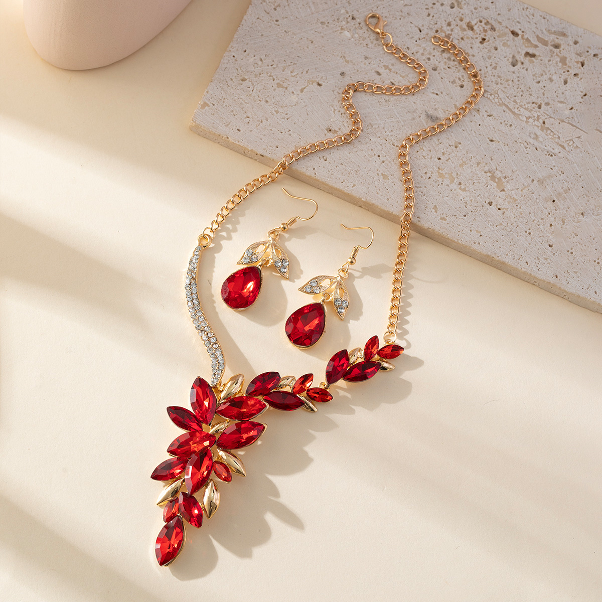 一款2件套大红马眼婚礼聚会送礼项链套装 跨境锆石套链