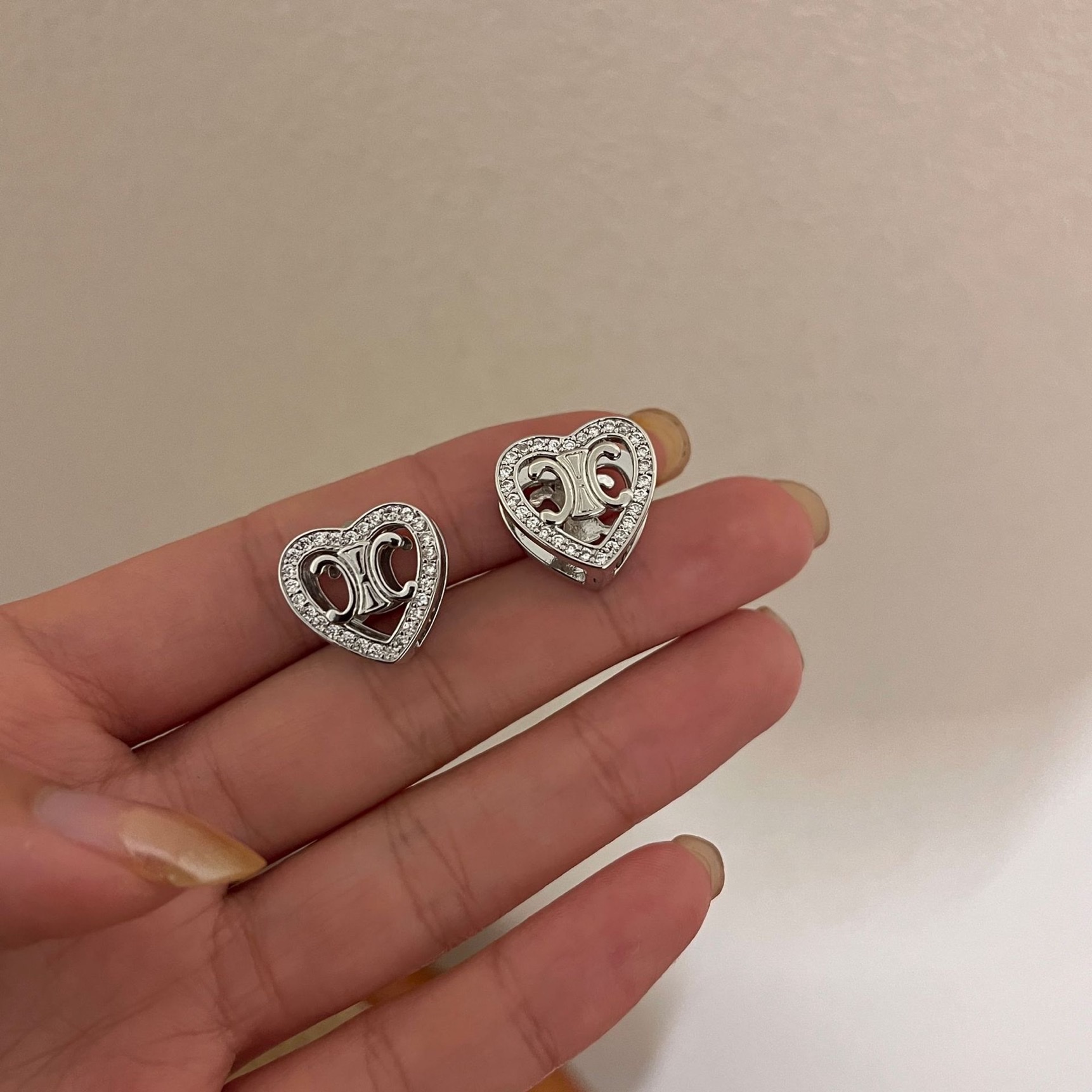 国潮饰品双面爱心闪钻双c耳环女轻奢高级感气质耳钉小众独特耳扣耳圈耳饰珍珠耳环饰品耳饰耳钉耳环耳饰