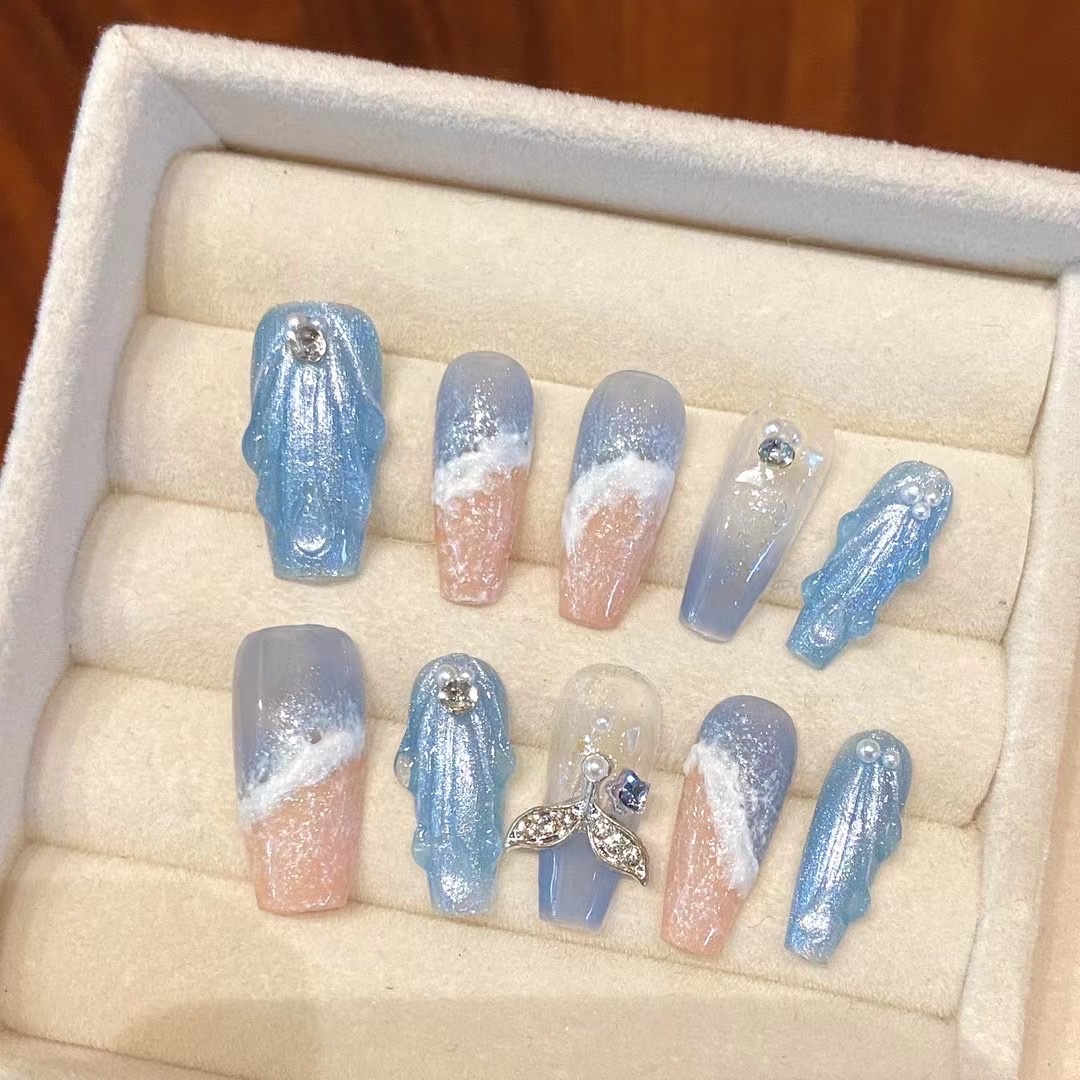 穿戴甲美甲链条树脂双蝶美甲配件 美甲树脂花装饰 美甲钻饰品闪亮出众 手工DIY美甲装饰品穿戴甲