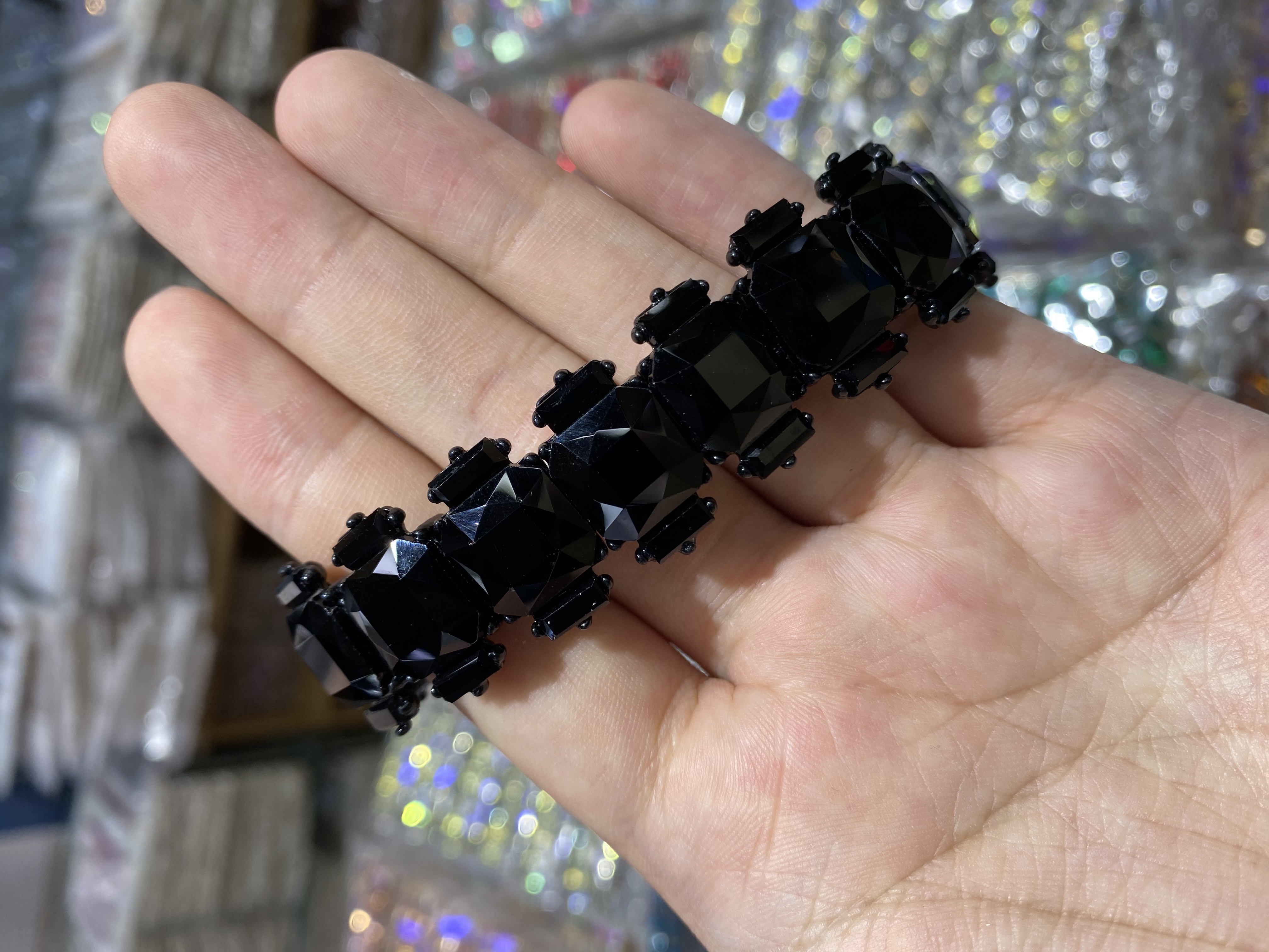 玻璃手镯手镯 弹力手链 优质镯子 厂家直销 轻奢时尚首饰品 季节氛围 圣诞节氛围 白底实物图