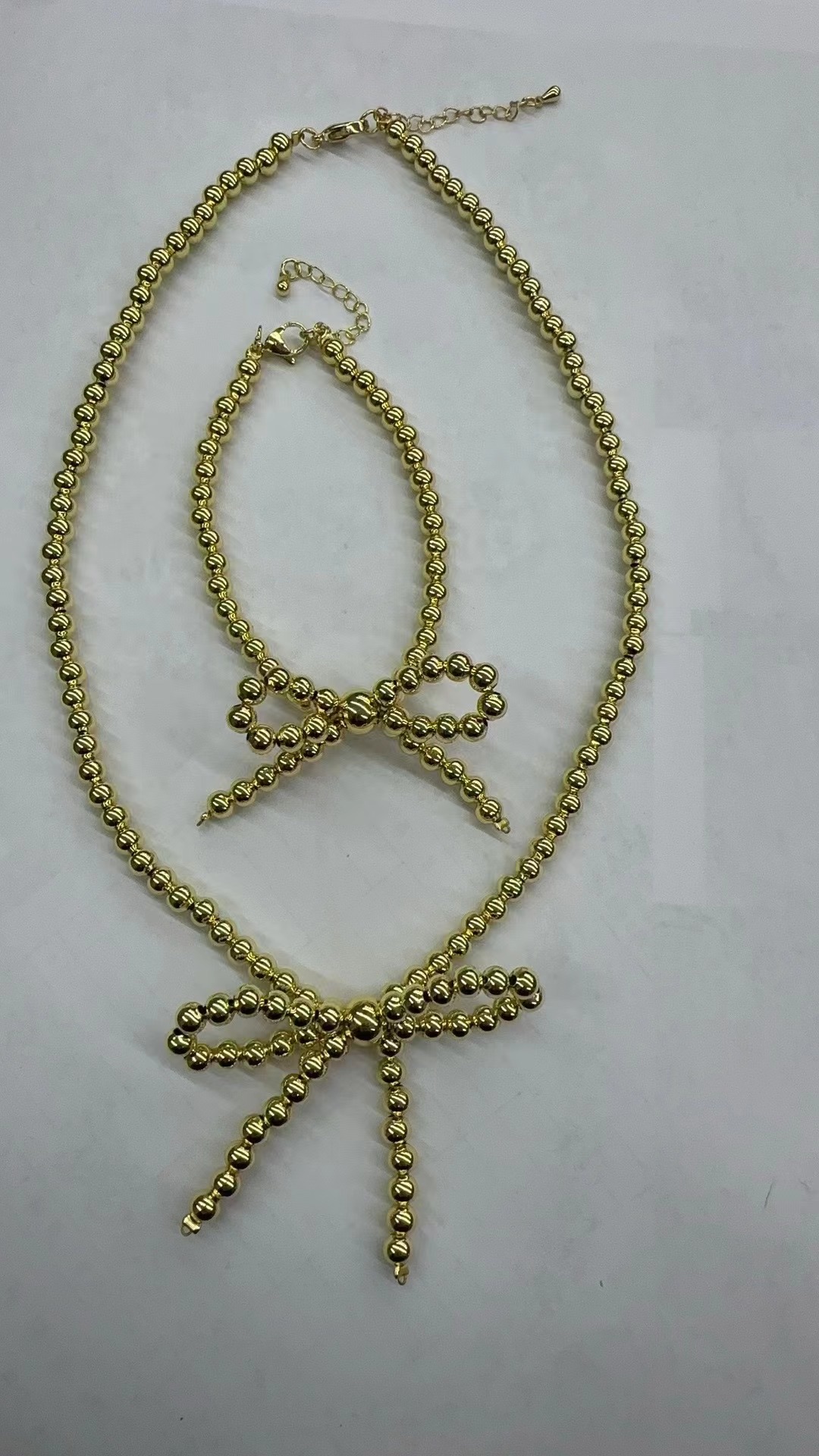 قلادة من الخرز، ذهبية details Picture
