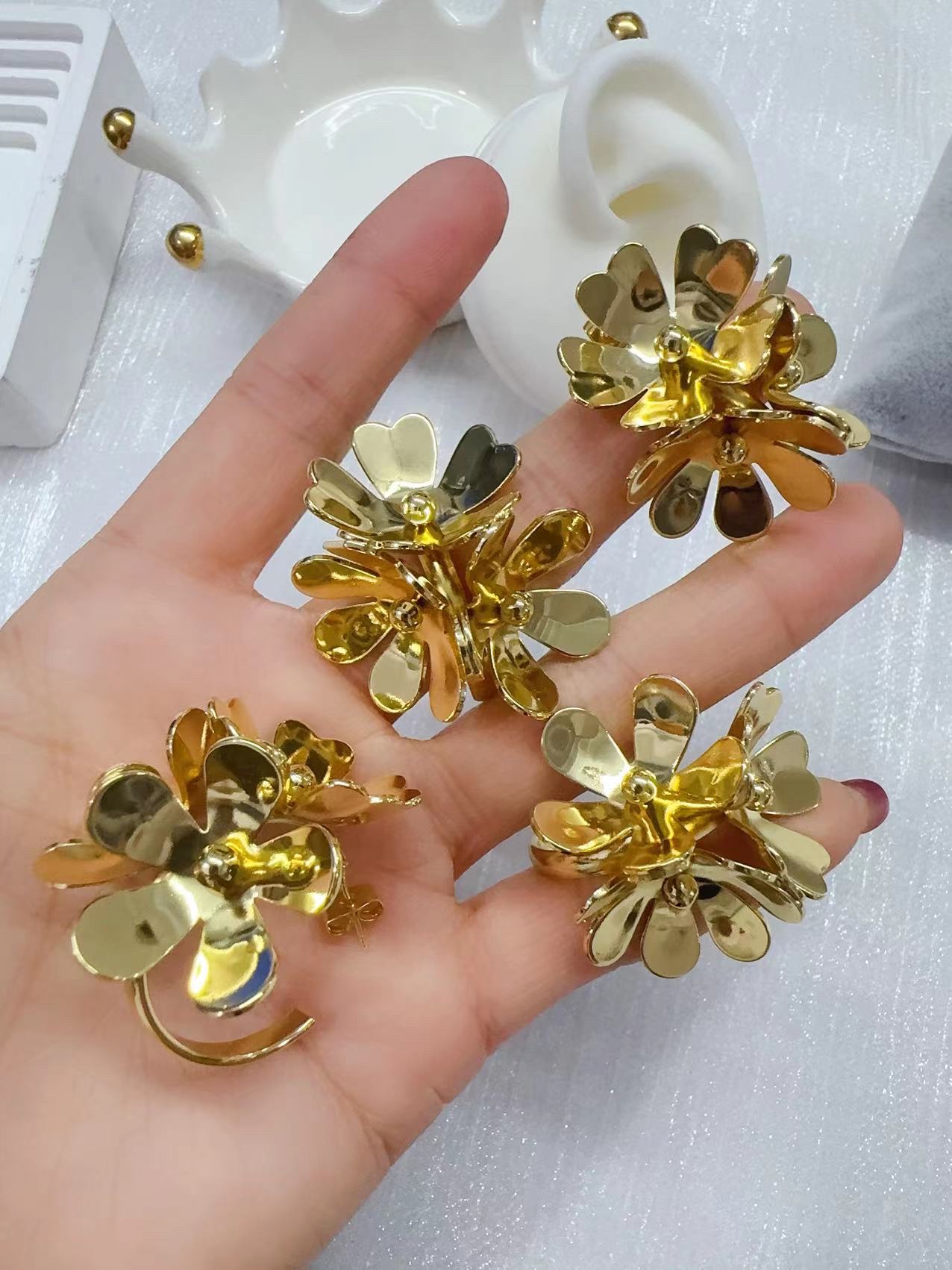 花耳环 耳饰