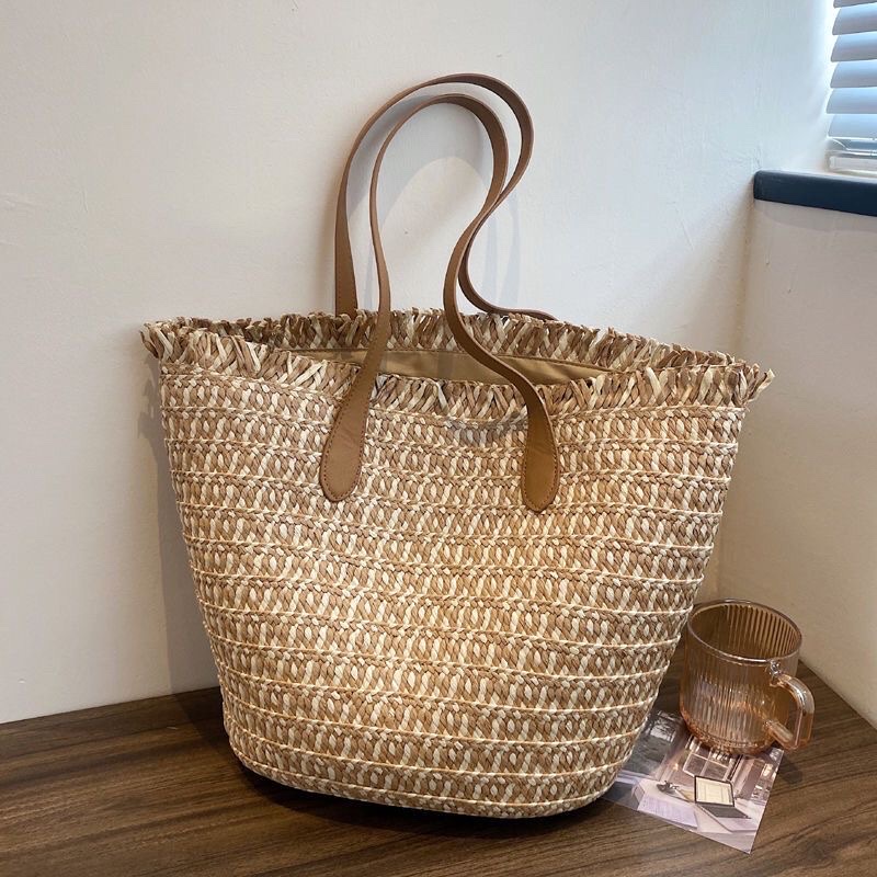 New woven bags, large-capacity straw woven bags, fashionable single-shoulder bags, forest-style crossbody bags, niche casual bags, beach bags, straw woven bags, Lafite straw woven bags, women's straw woven artistic woven bags, women's cross-wear fashionable straw woven bags detail image 9