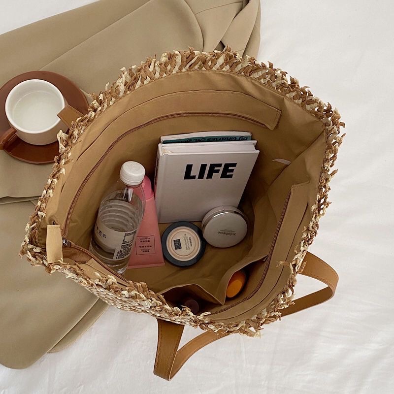 New woven bags, large-capacity straw woven bags, fashionable single-shoulder bags, forest-style crossbody bags, niche casual bags, beach bags, straw woven bags, Lafite straw woven bags, women's straw woven artistic woven bags, women's cross-wear fashionable straw woven bags detail image 7