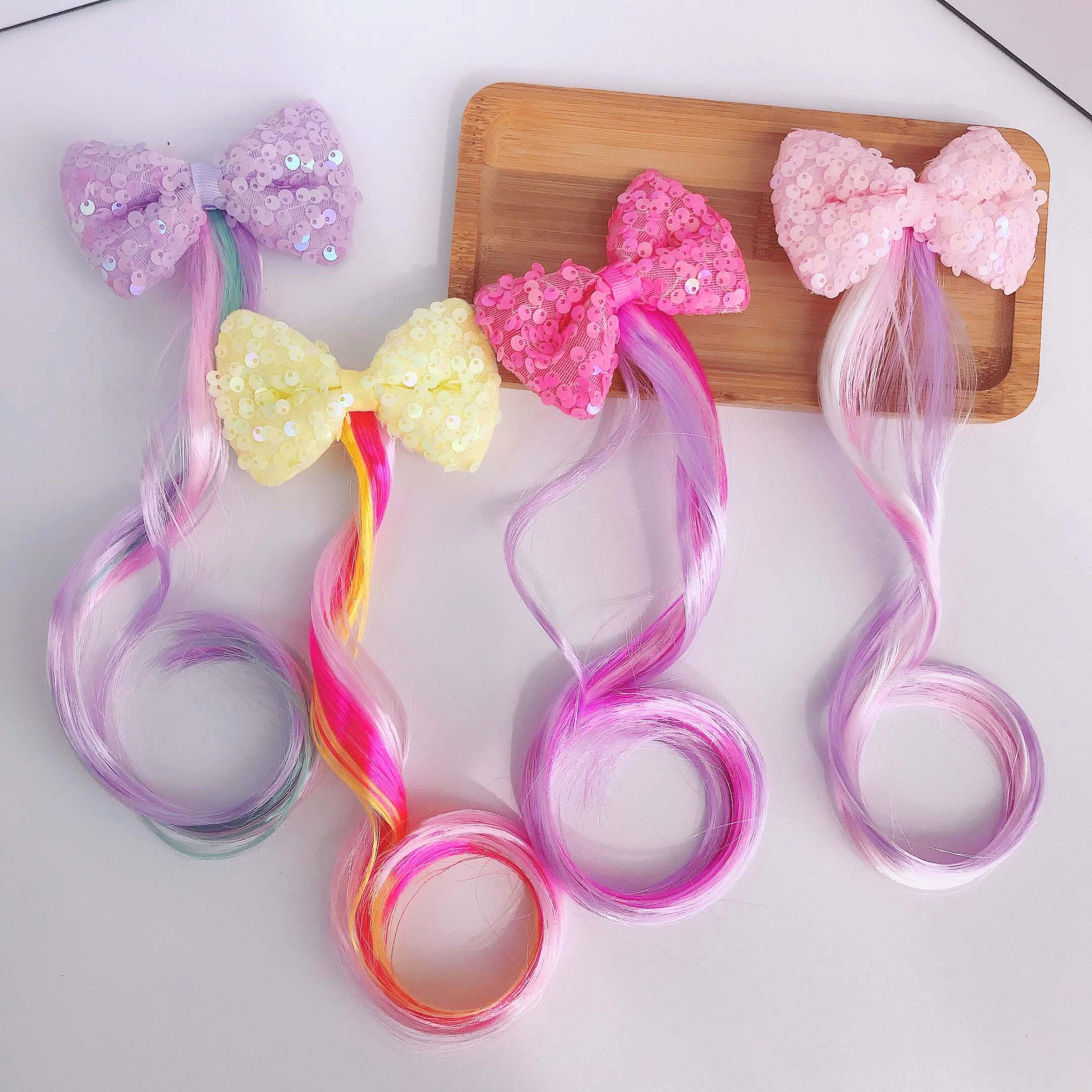 Children's hair accessories, gradient color curling hair clips, headwear, false hair strands, hair clips, edge hair nets, hair nets, color ropes