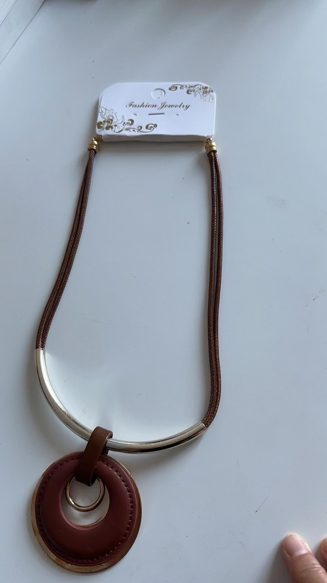 合金铜pu简约欧美大气时尚项链颜色可定制项链图