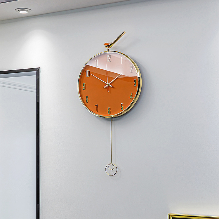 轻奢挂钟现代简约表挂墙客厅装饰钟表创意静音时钟个性摇摆石英钟白底实物图