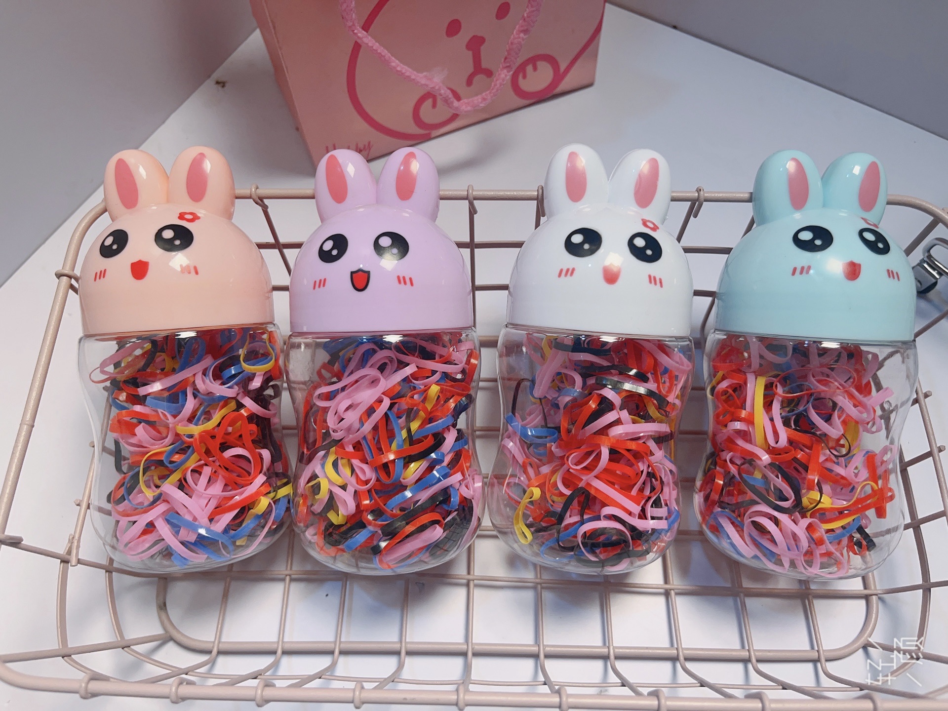 A box of transparent rubber band hair ties, high-elasticity and durable rubber band hair ties, simple and fashionable hair accessories for girls
