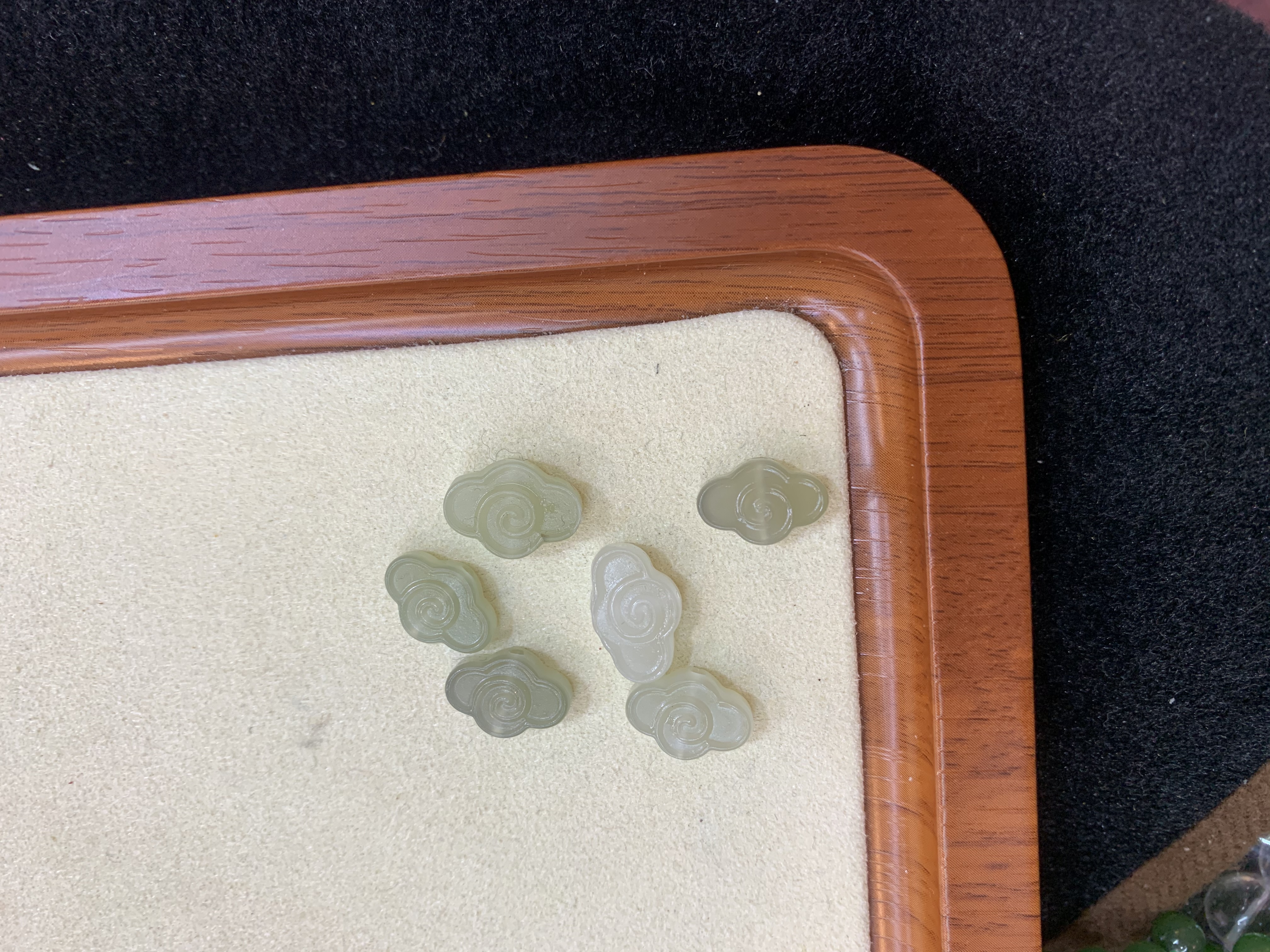 Hetian jade Qinghai material Xiangyun small accessories diy small accessories Handcrafted accessories Zhenyuan Jewelry Specification image