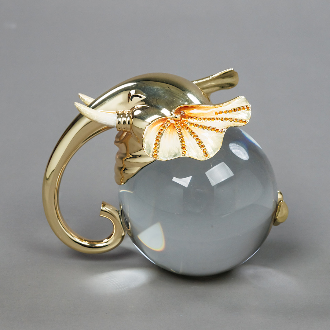 轻奢水晶球大象摆件轻奢客厅玄关酒柜办公室桌面装饰品乔迁礼物