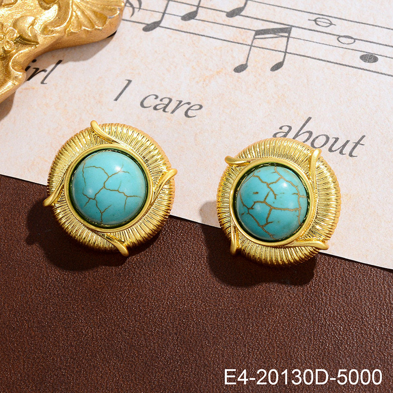 Turquoise earrings, French retro silver needle earrings, niche style, vintage flower stud earrings, exquisite, fashionable and high-end accessory earrings detail image 8