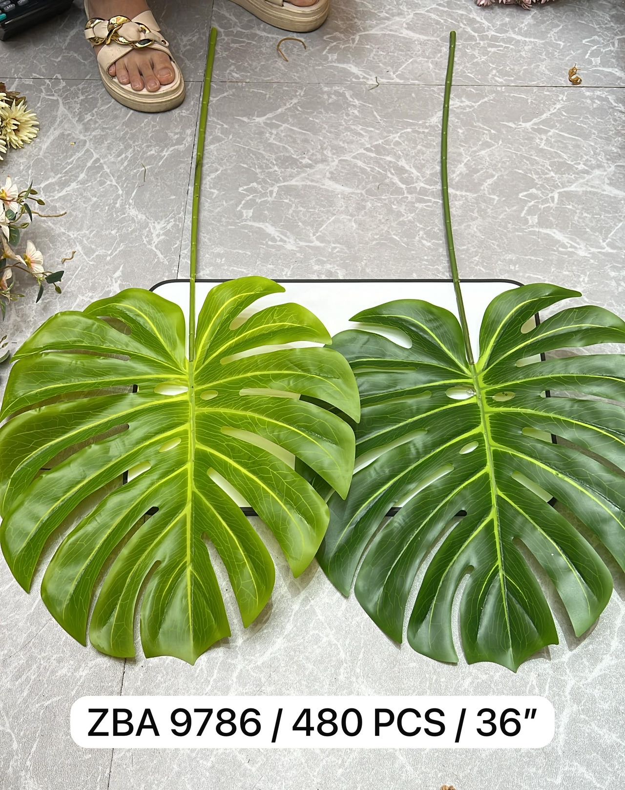 Simulated flower leaves Application Scenario