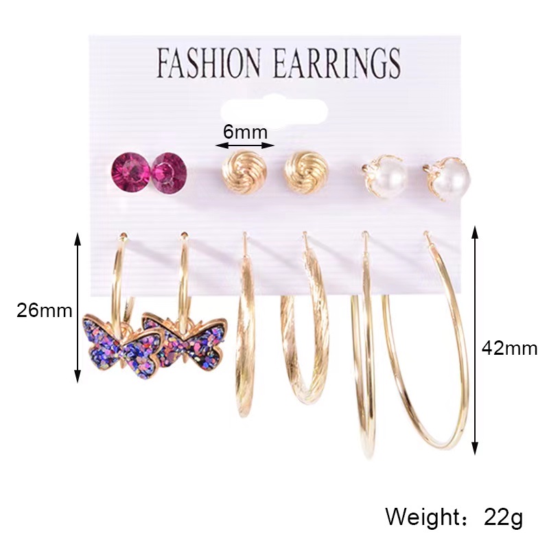 珍珠耳环时尚饰品 简约耳钉耳饰 女士耳环饰品 精致耳钉饰品 珍珠耳饰优雅气质产品图