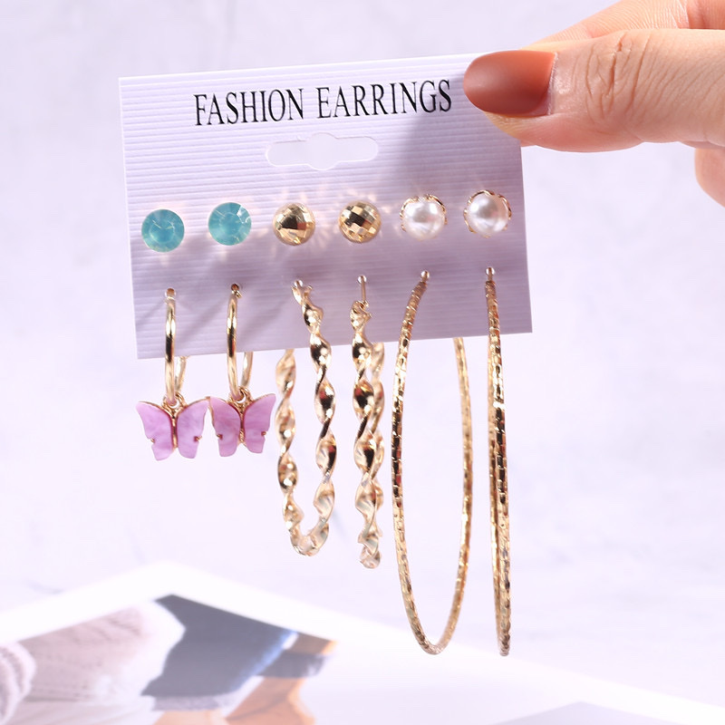 珍珠耳环女款时尚饰品 精致耳钉耳饰 优雅气质耳环饰品款式多样产品图