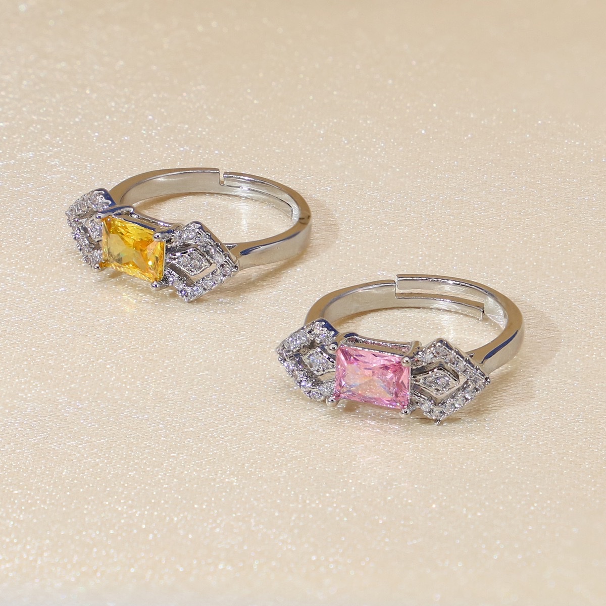 铜镶锆石个性戒指