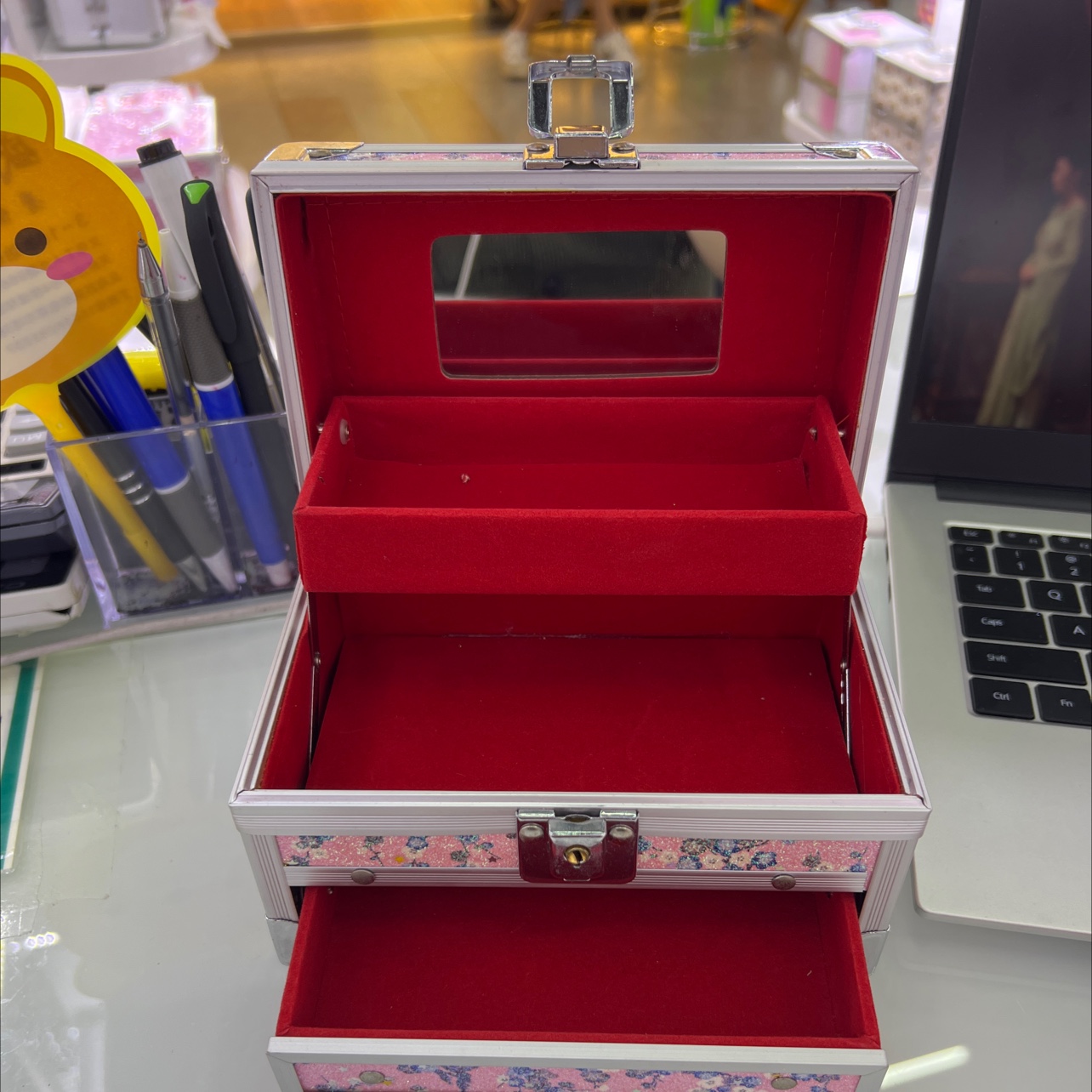 铝合金化妆箱首饰盒带抽屉产品图