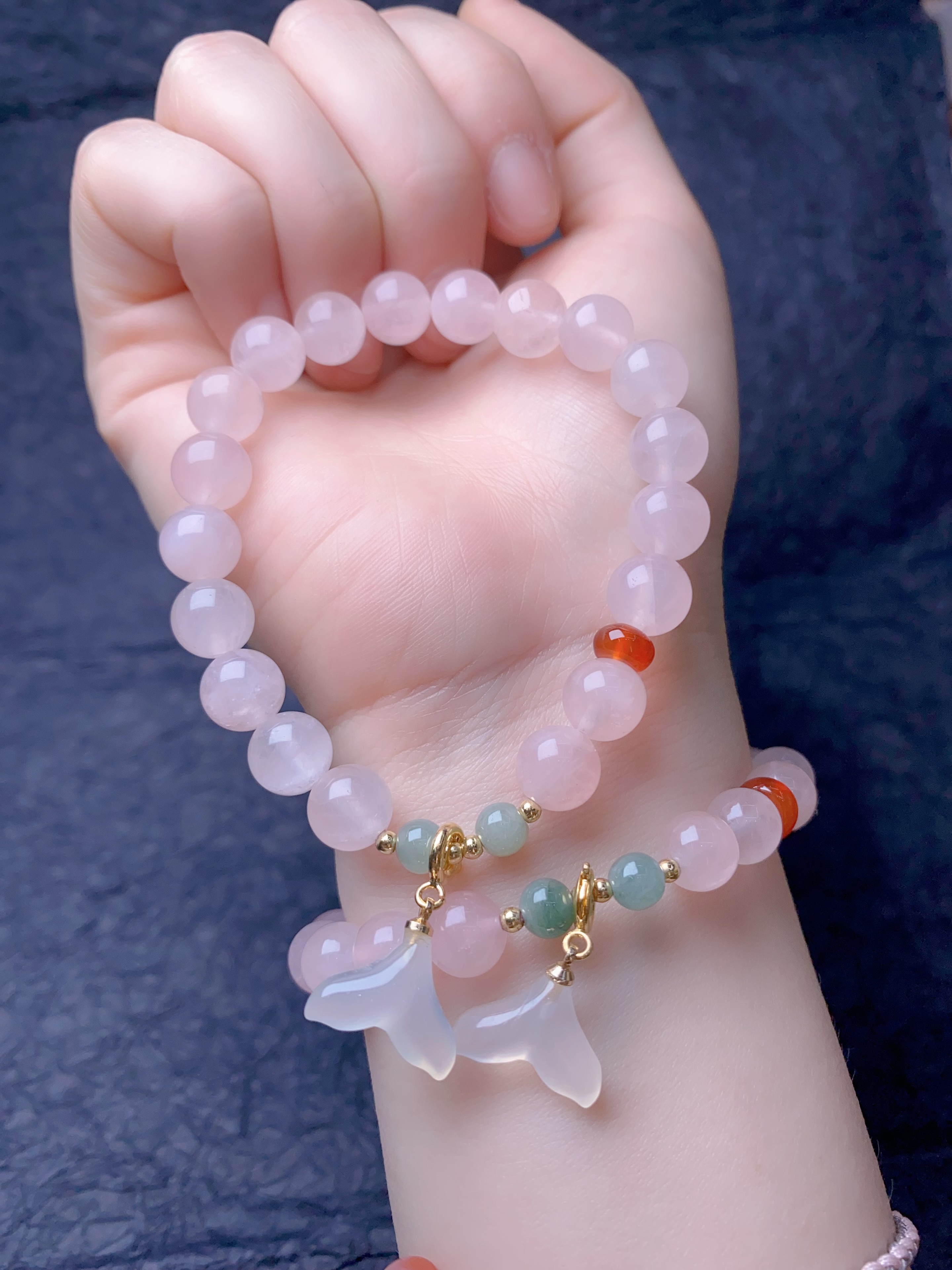 Natural Horse Powder With Natural Chalcedony Fish Tail, Natural Ice Floating South Red Agate Collocation, Horse Powder Selected From Madagascar Imported Powder Bracelet Specification drawing