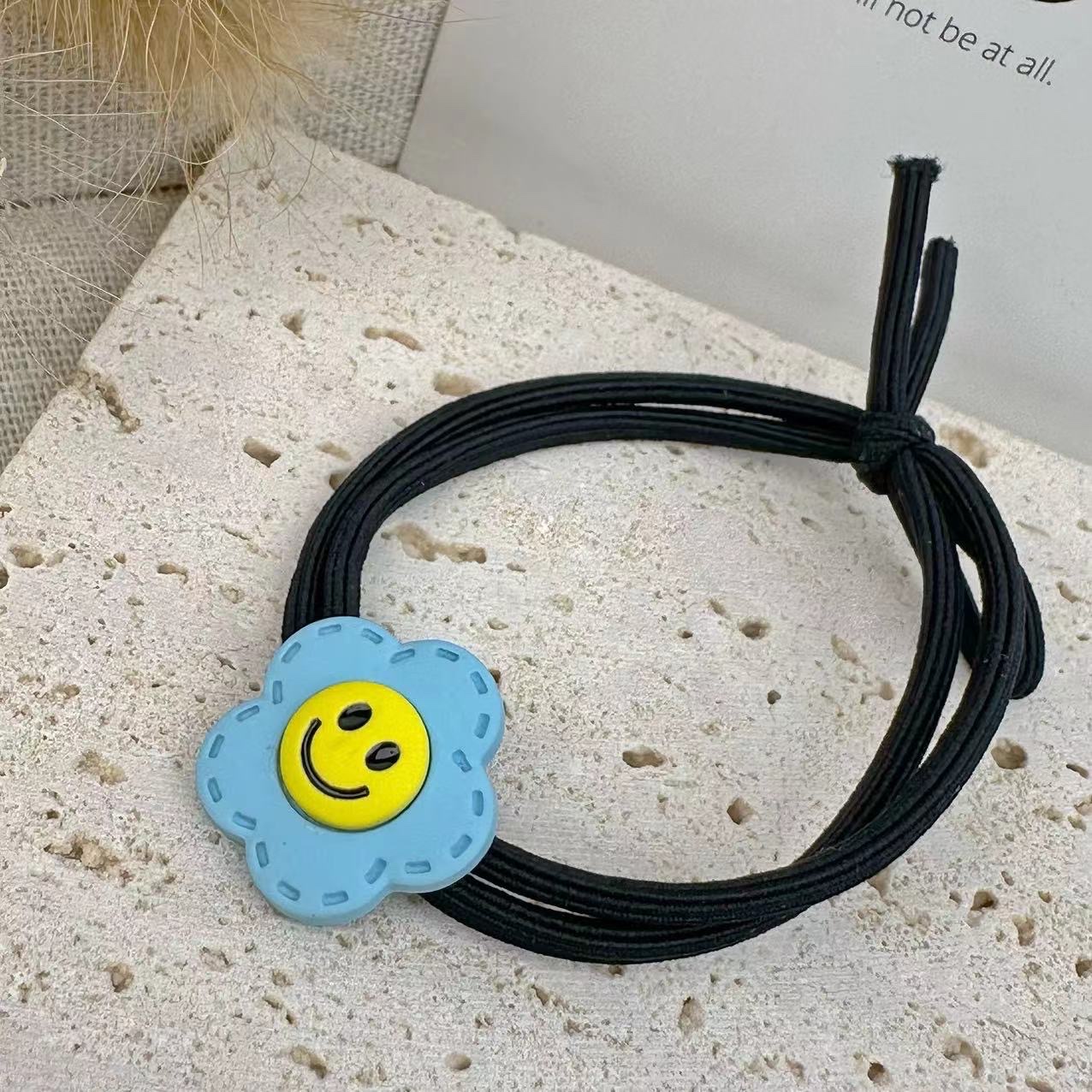 Simple smiling face alloy hair tie for women, Korean style, versatile and elegant hair band, new high-end style ponytail leather band hair tie headwear, hair tie leather band detail image 4