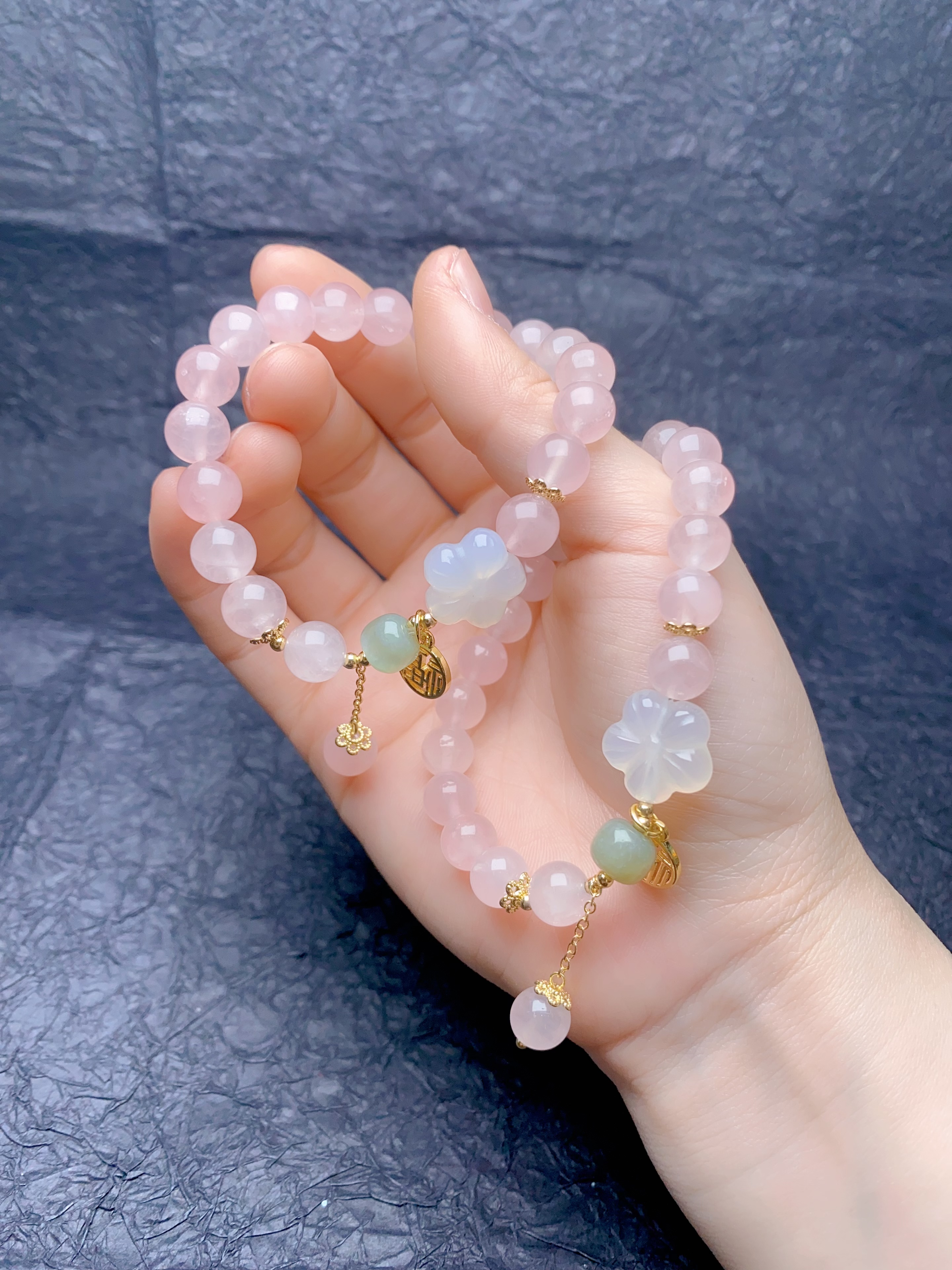 Natural Horse Powder Bracelet, With Natural Chalcedonic Flowers, Choose Hetian Jade With The Bracelet details Picture