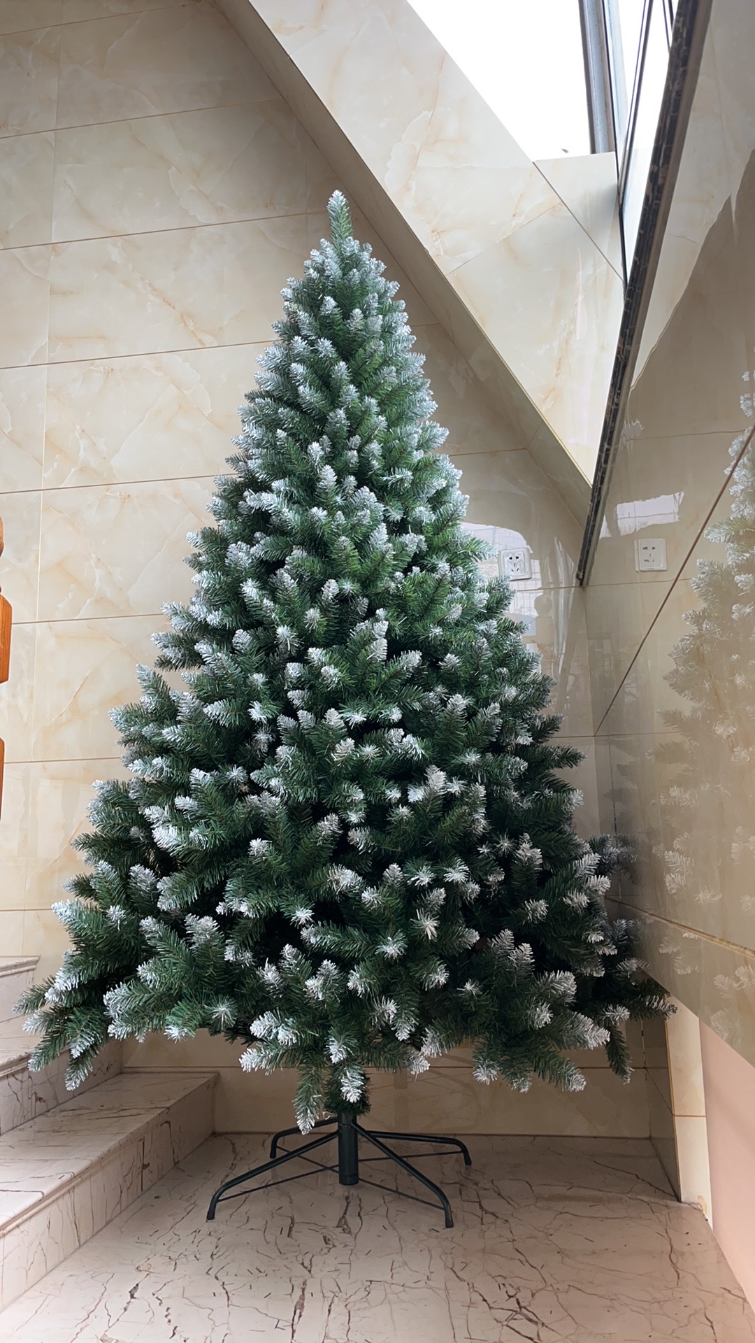 尖头P vc圣诞树，沾白尖头树混合树圣诞树圣诞树详情图3