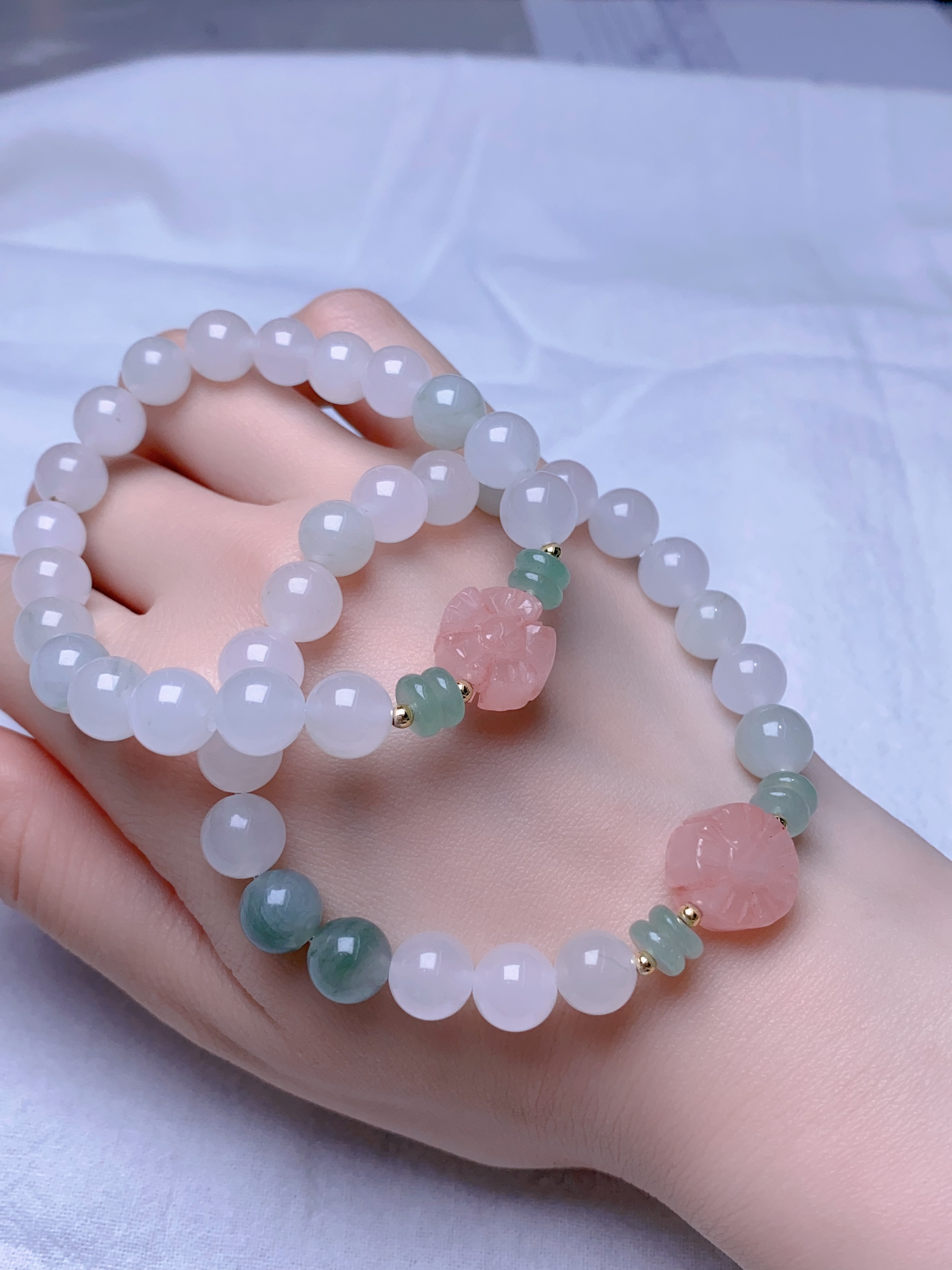 Tianshan Cui Also Known As Quartzite Jade Has A Tight Structure, Hard Texture, Acid-Resistant Bracelet Specification drawing