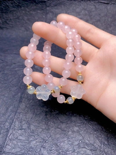 Natural Horse Powder Bracelet, Use Natural Chalcedony Flowers To Match, Use Two Moonstones To Match The Bracelet