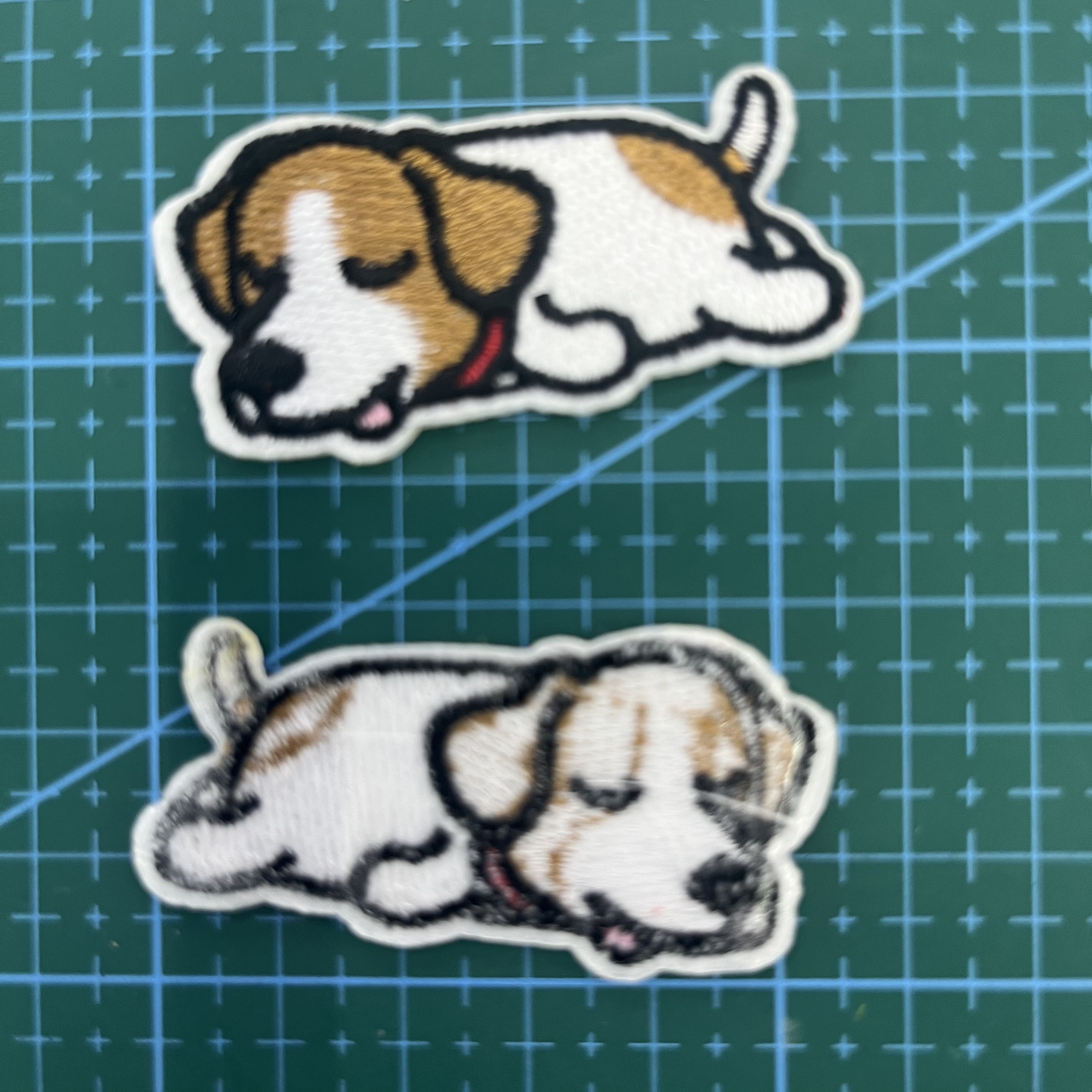 刺绣布贴补丁卡通狗狗详情图6