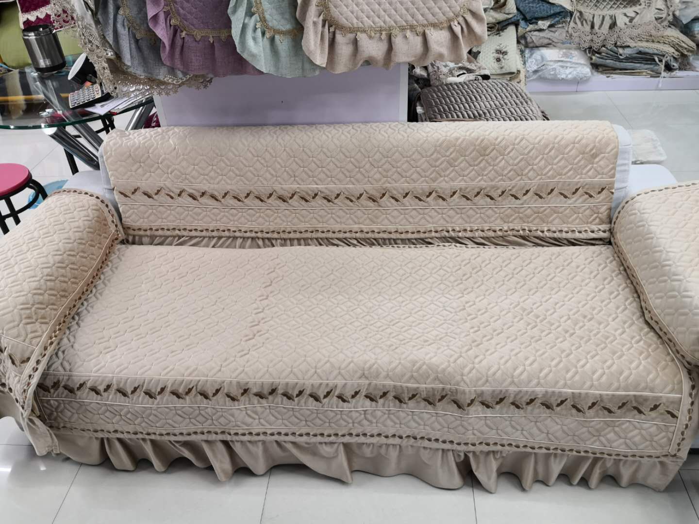 荷兰绒简约素色欧式沙发垫三件套，加绒加厚沙发垫。12