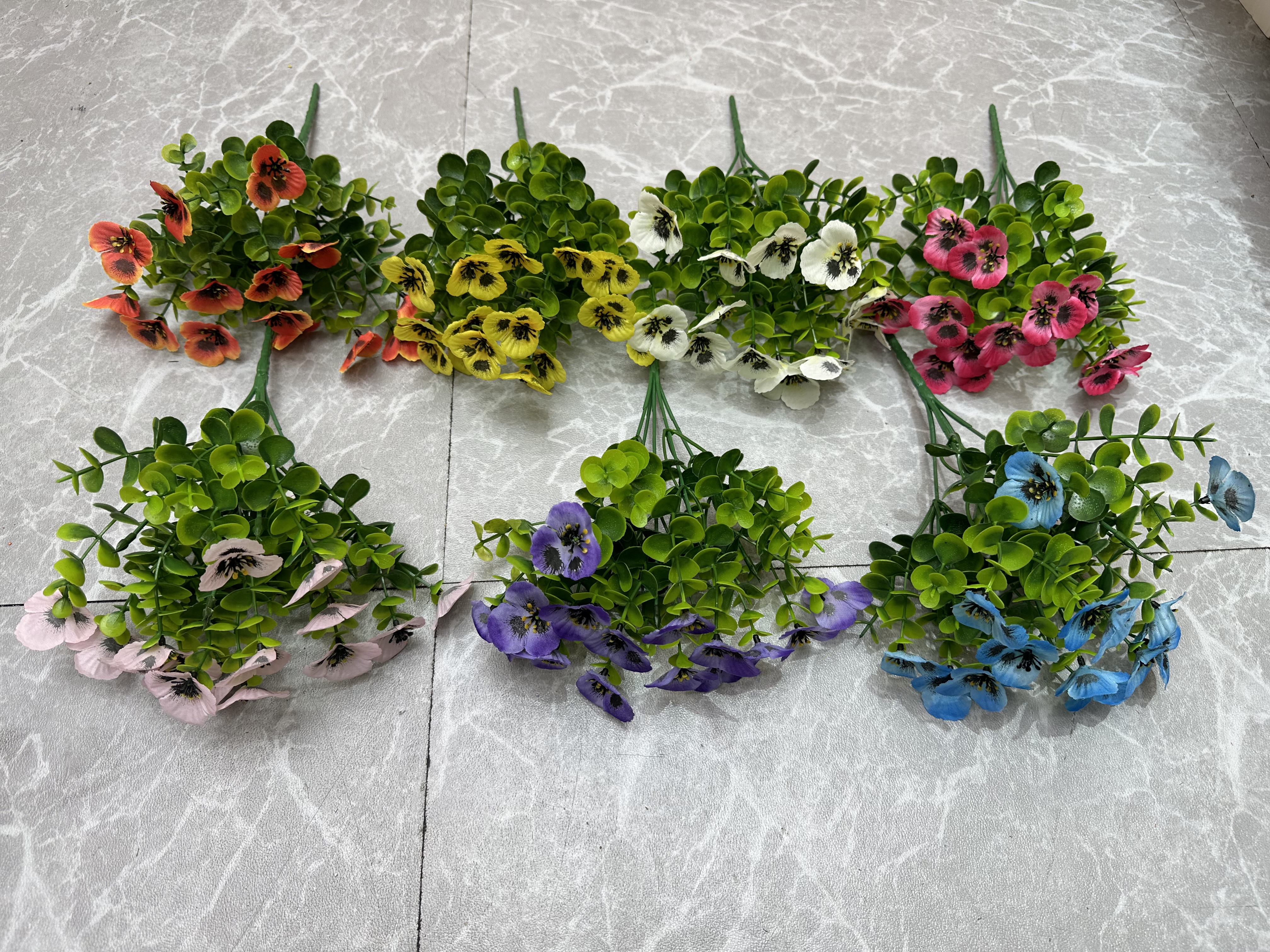 Artificial aquatic plants and small flowers Specification image