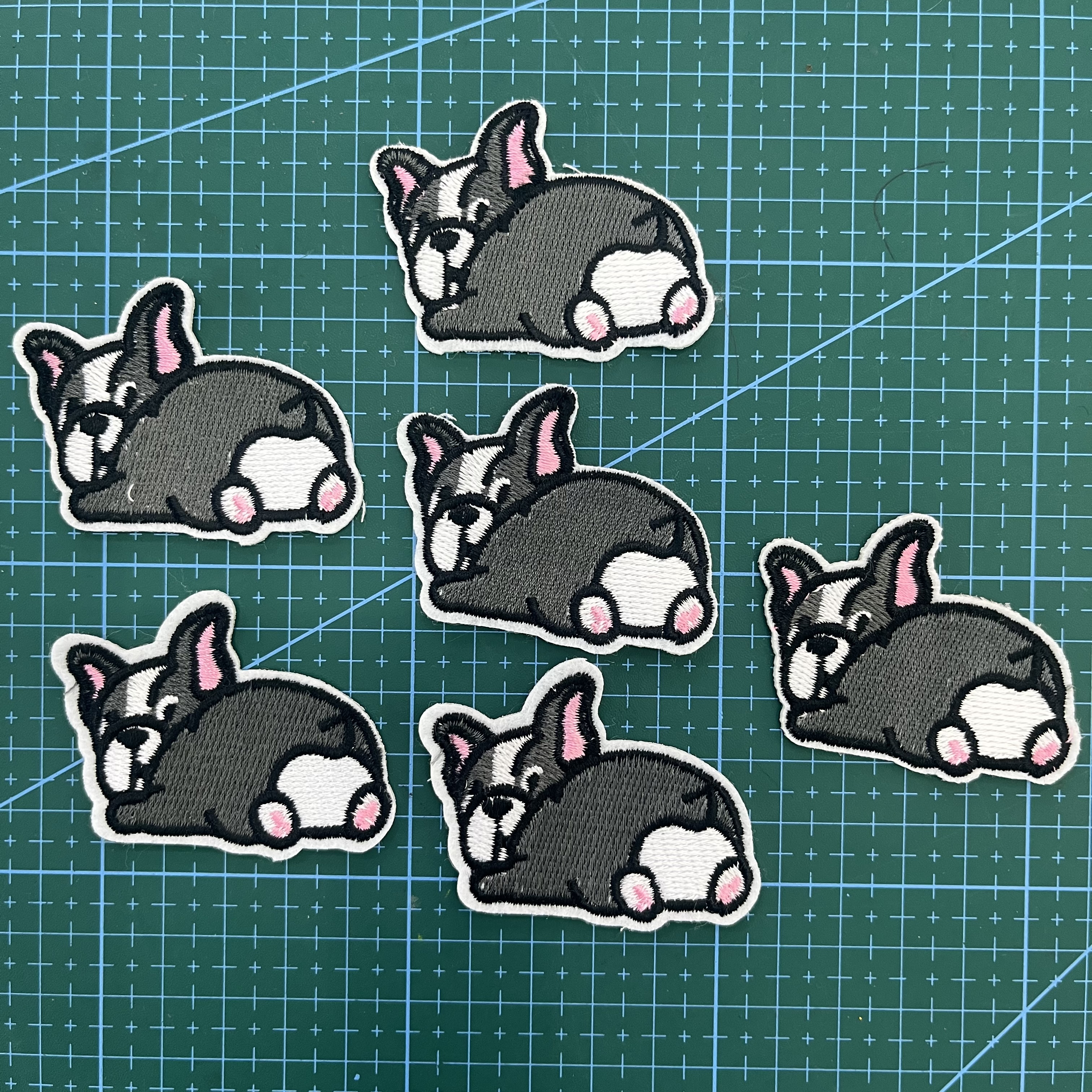 刺绣布贴补丁卡通狗狗详情图8