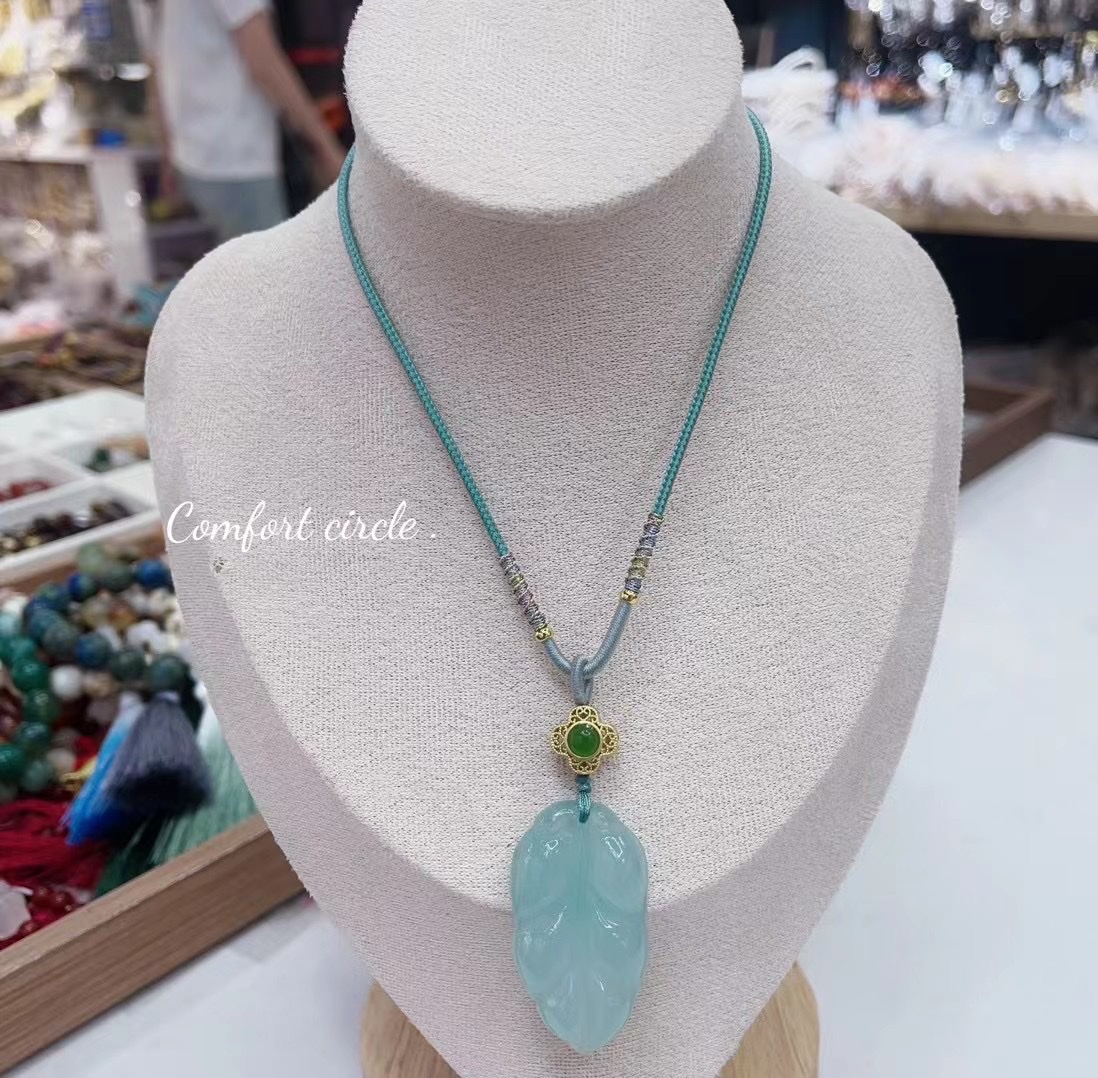 玉髓树叶产品图