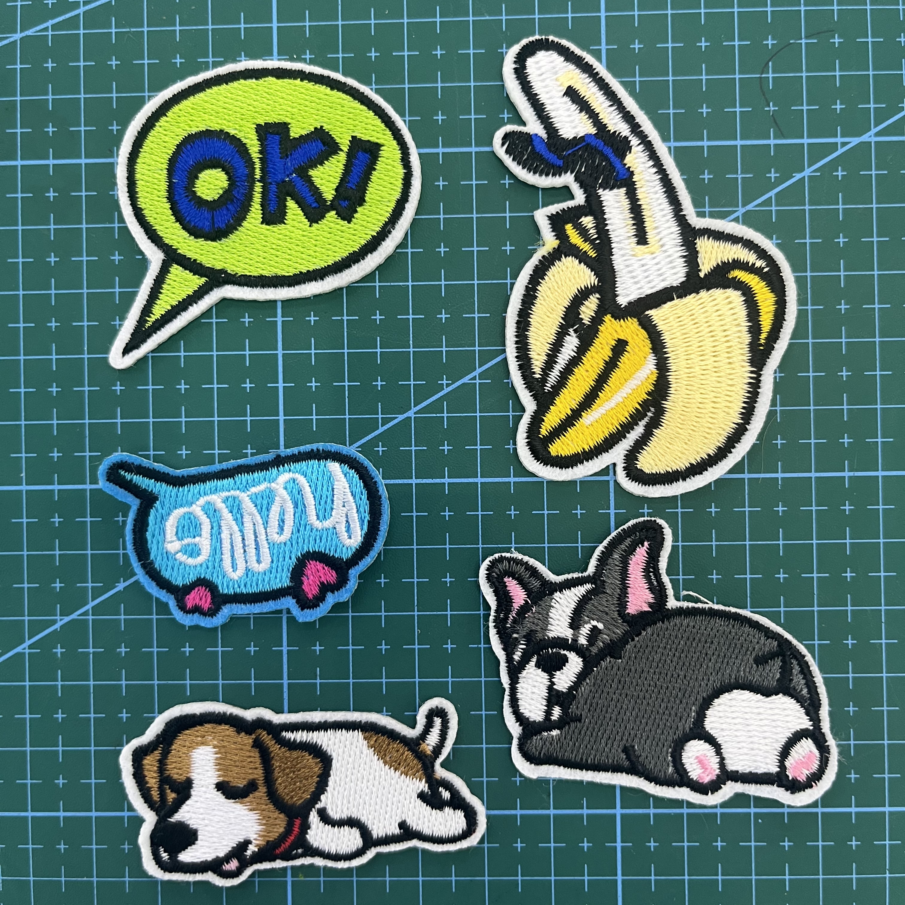 服装饰品实物图