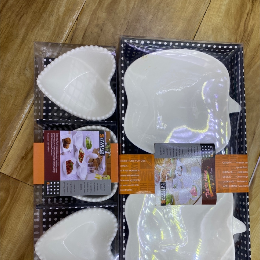 华鑫陶瓷。品种很多。价格优惠。质量保证。欢迎大家前来选购细节图